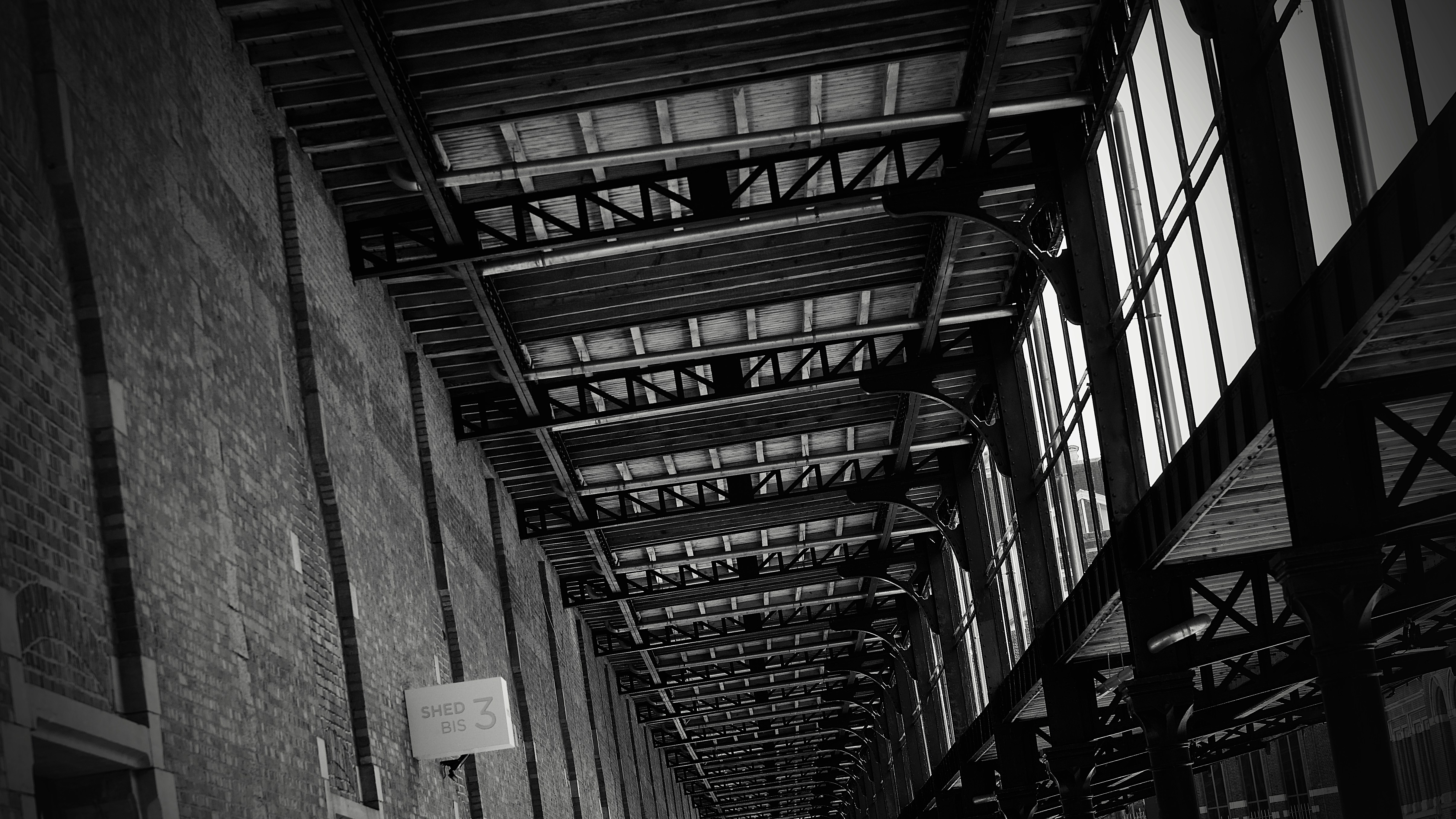 Photo by christiangafenesch