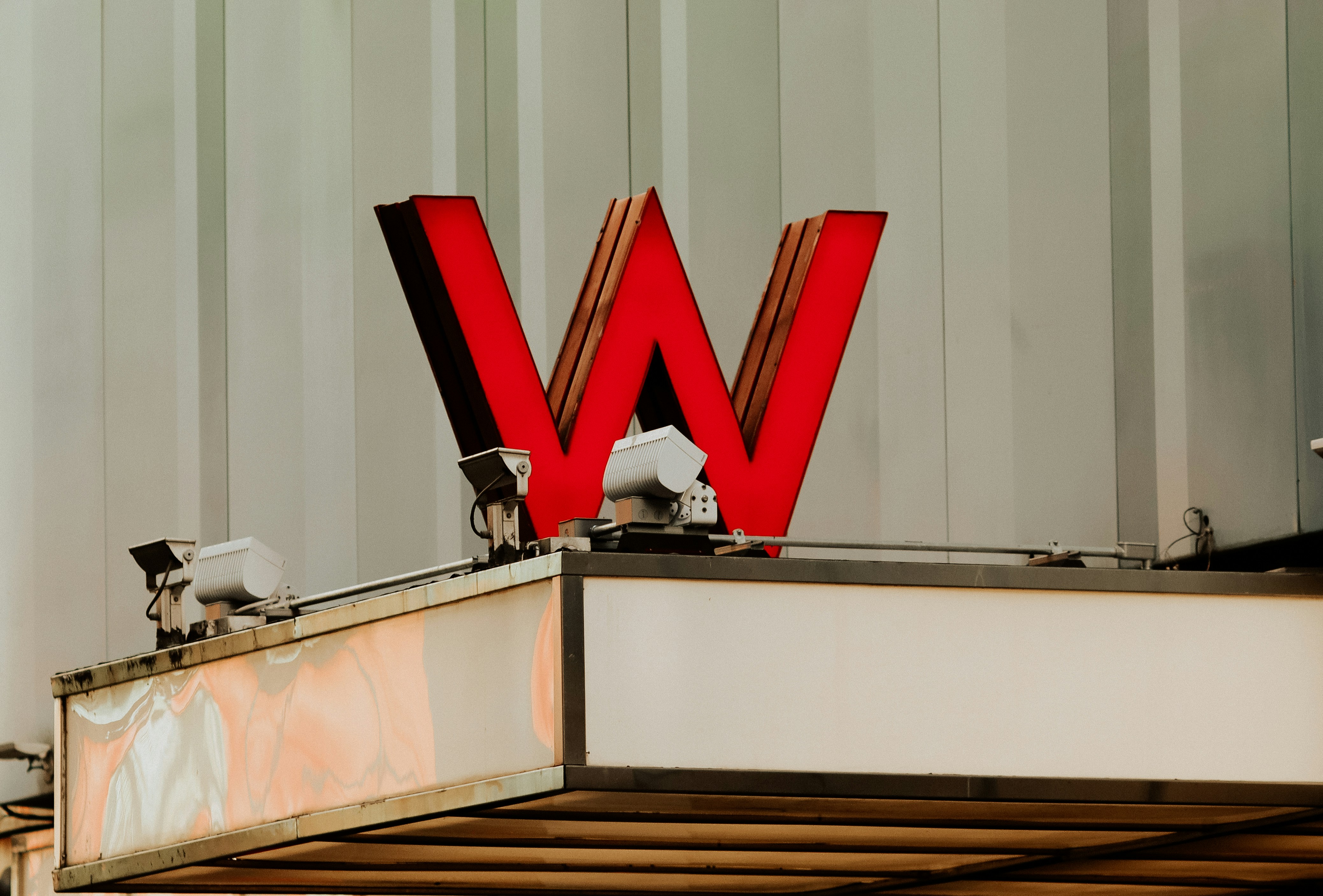 WeLend好唔好？地址、電話、營業時間＋LIHKG網民評價的文章