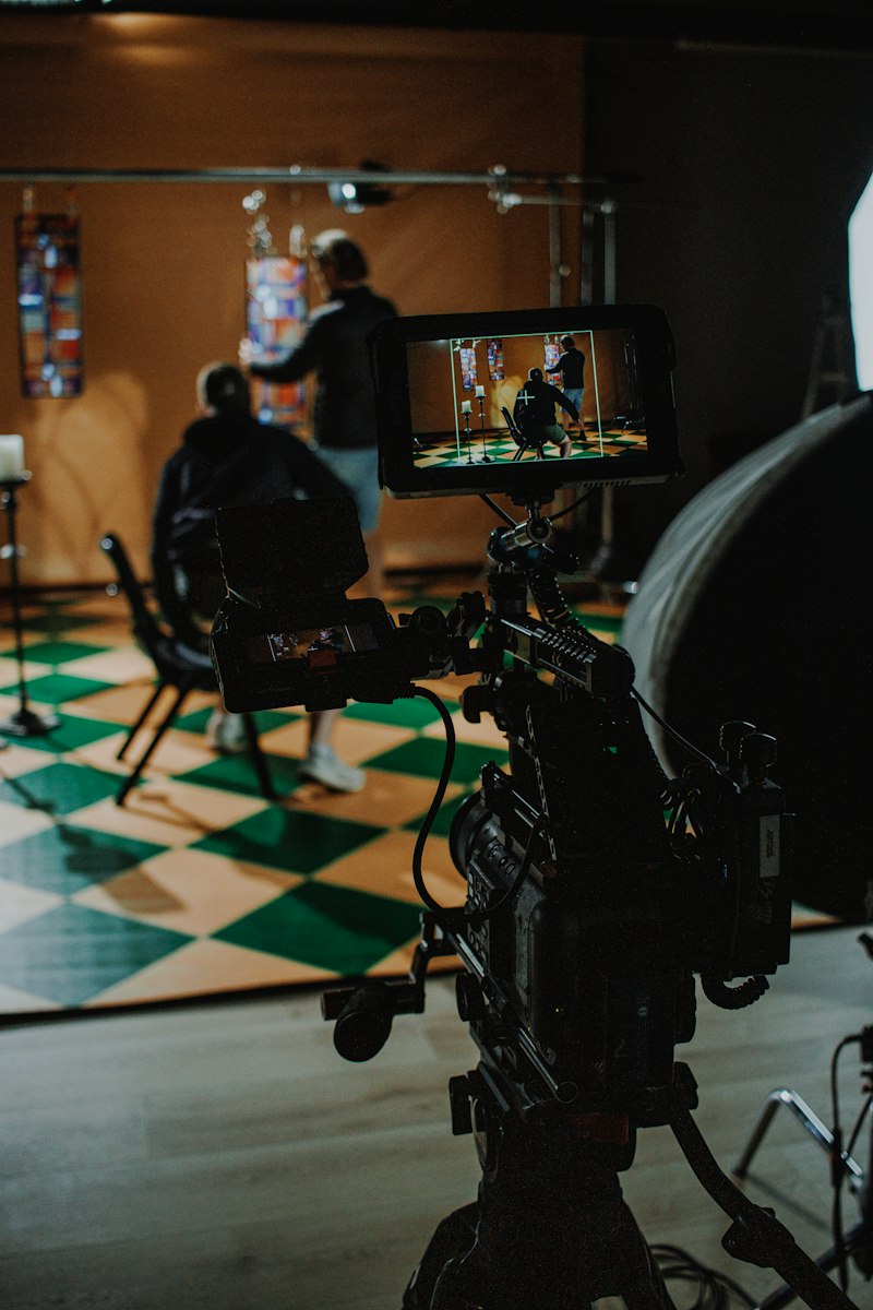 Vidéaste professionnel en tournage