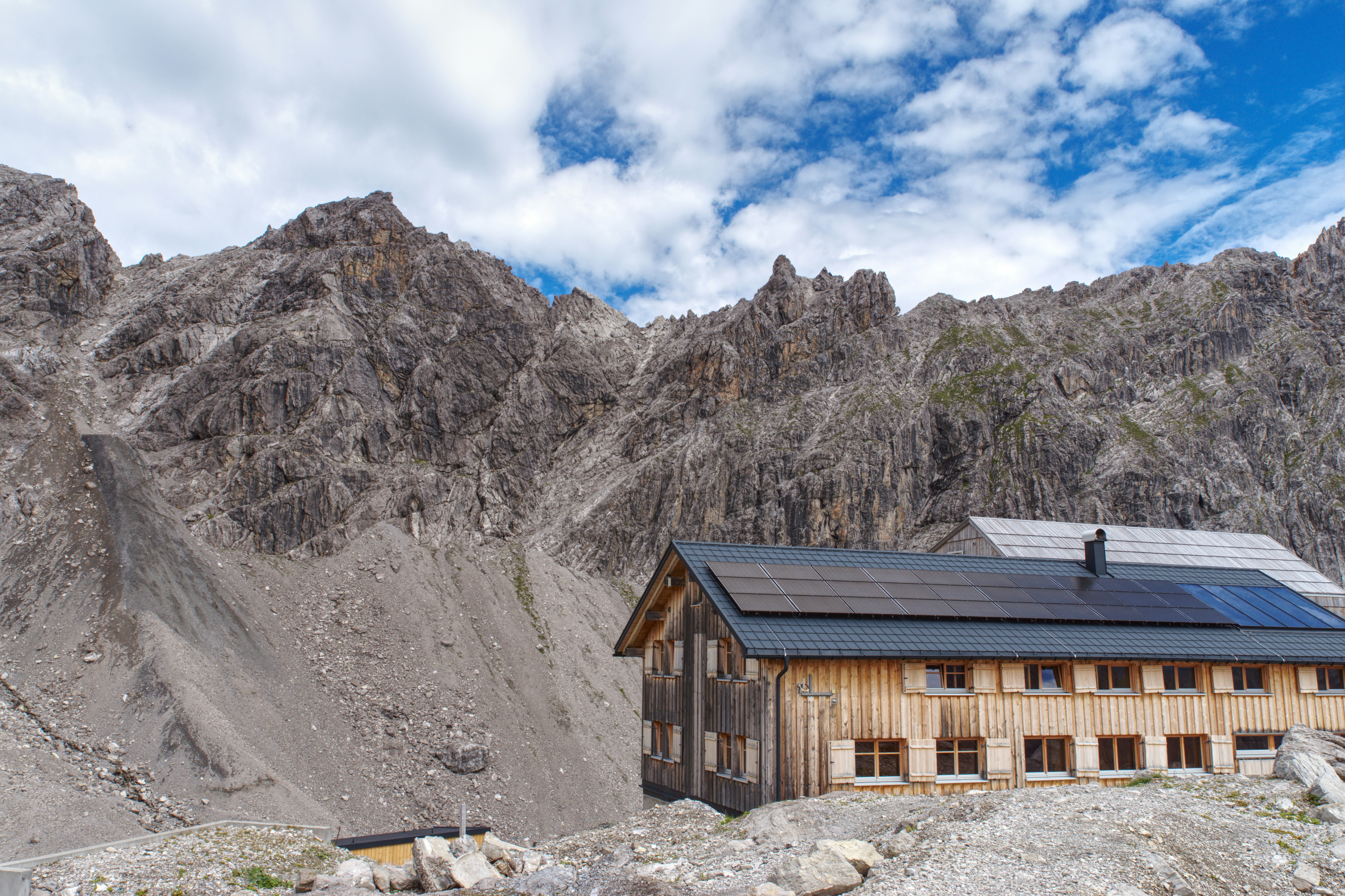 Image of Evergreen Mountain Lodge