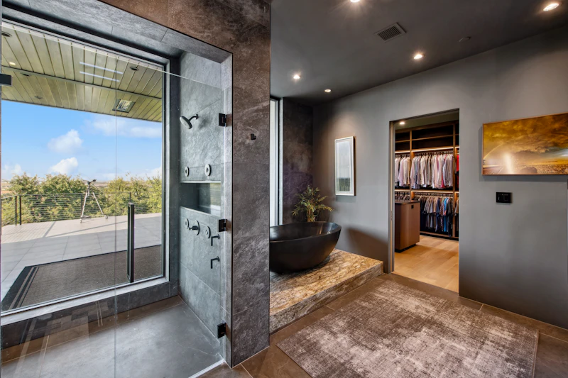 Bathroom Remodeling: Designing a Spa Bathroom That Handles Miami Humidity