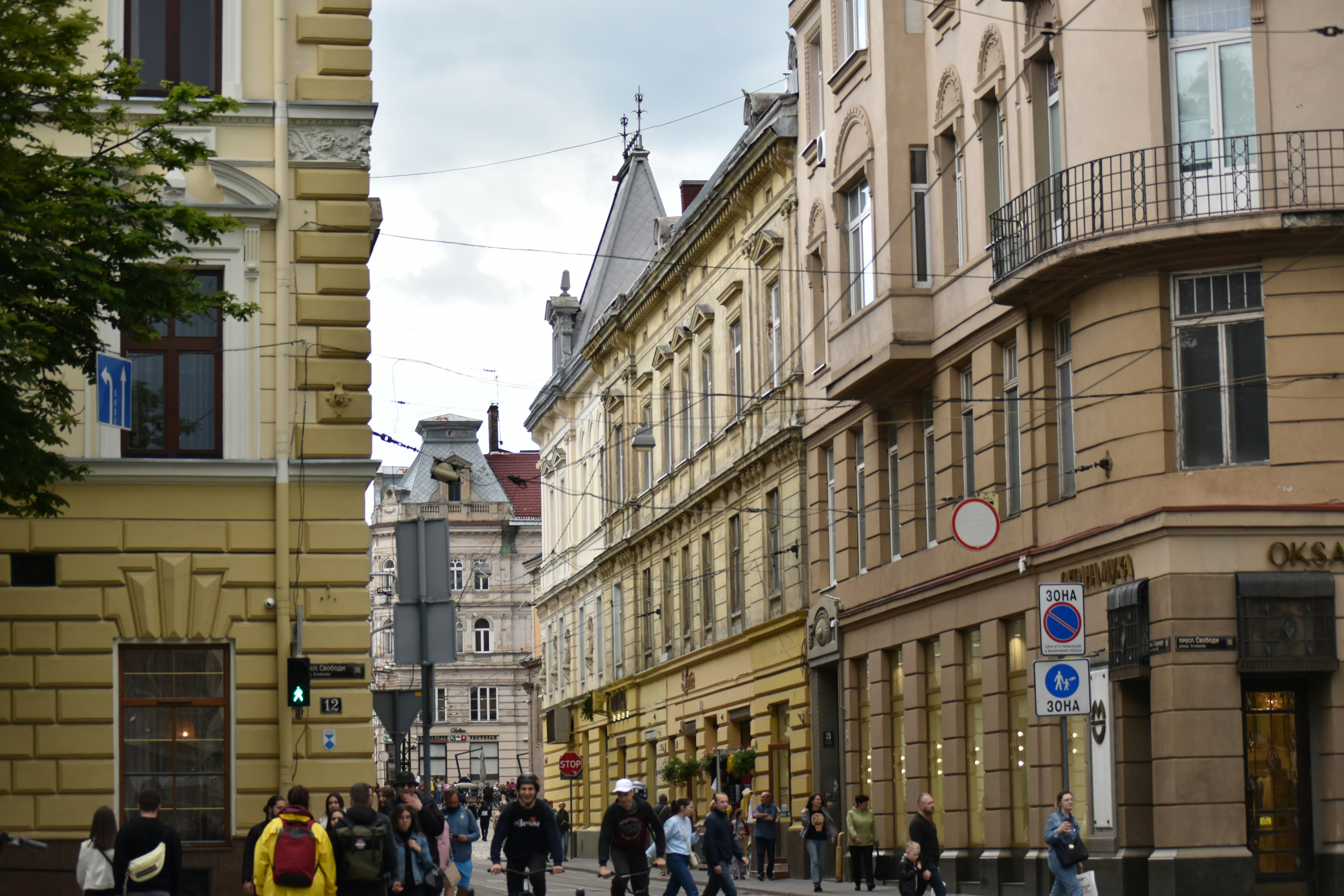 Photo by carboneternity