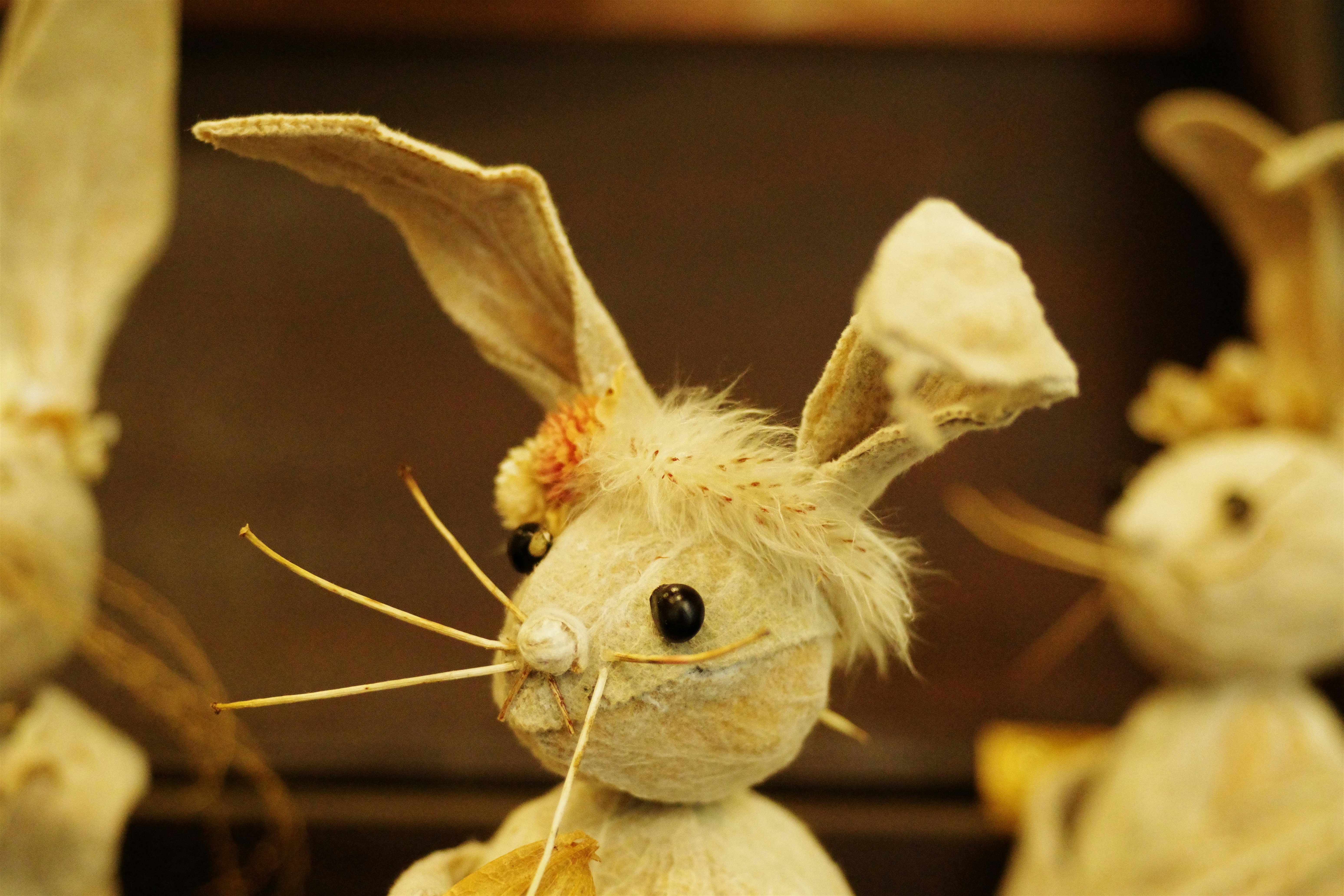 Conejitos de peluche hechos a mano con orejas largas