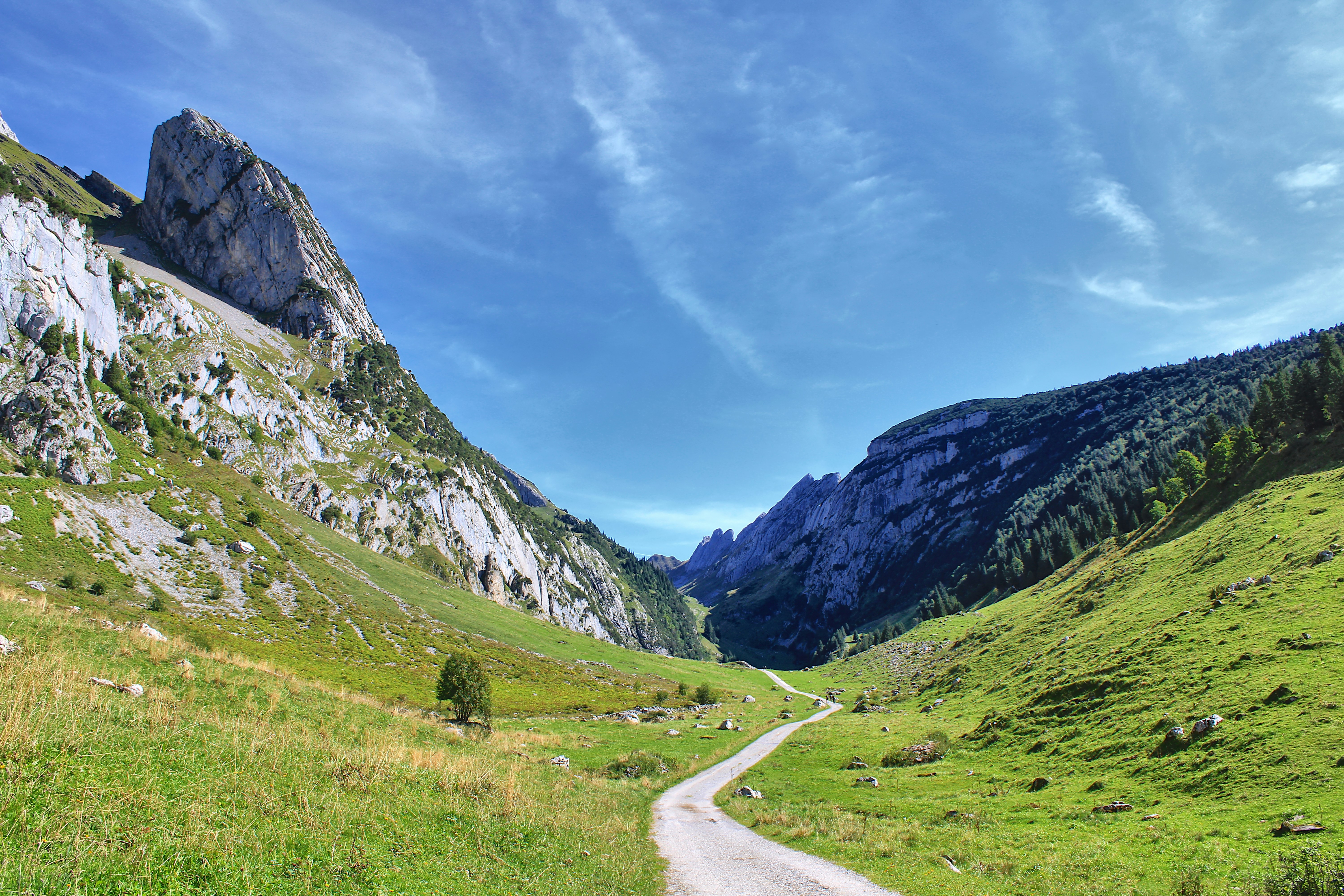 Photo by appenzellmoto