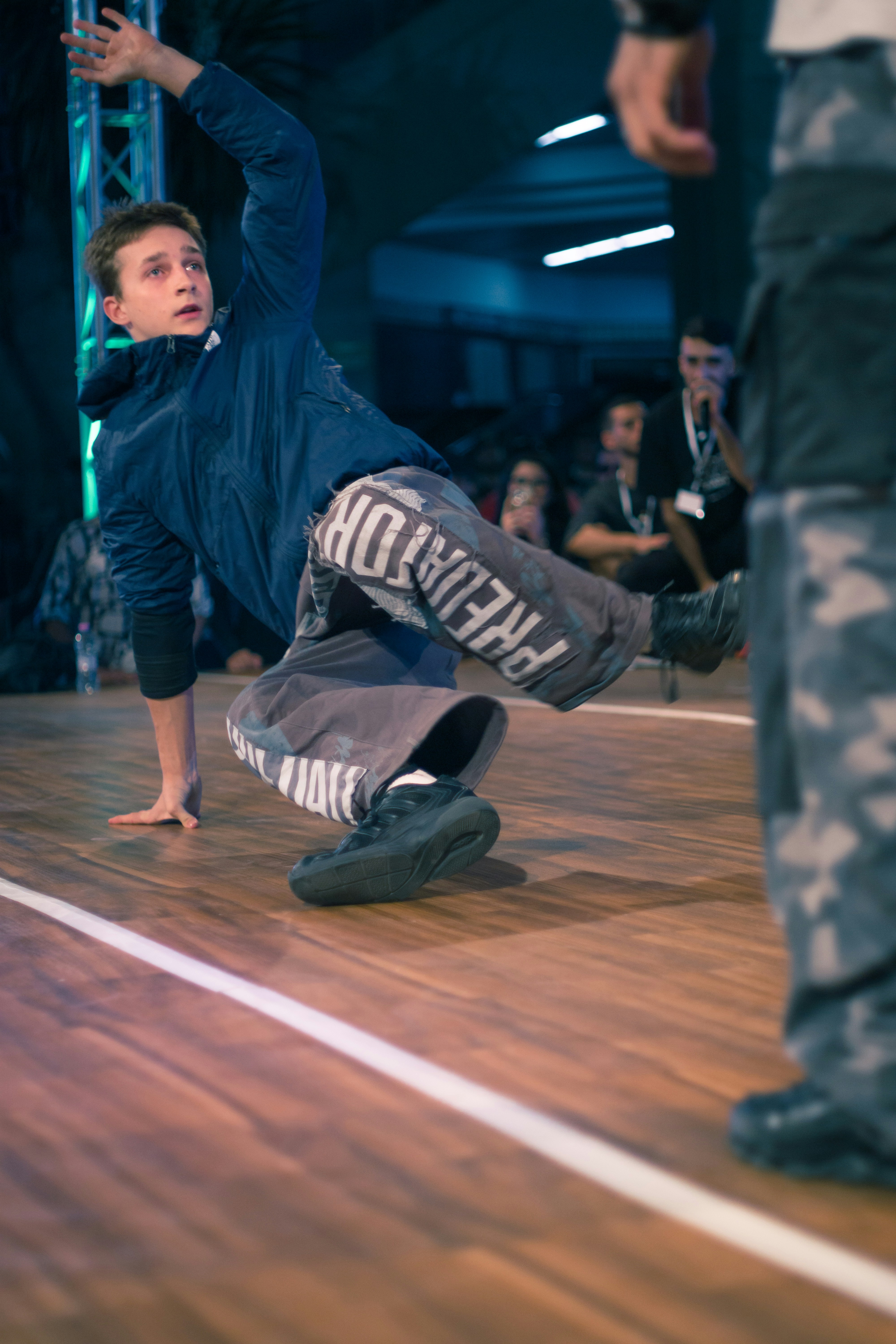 러링화 계급도 호카 써코니 언더아머 살로몬 온러닝 트레일 뉴발란스 아디다스 관련 이미지2