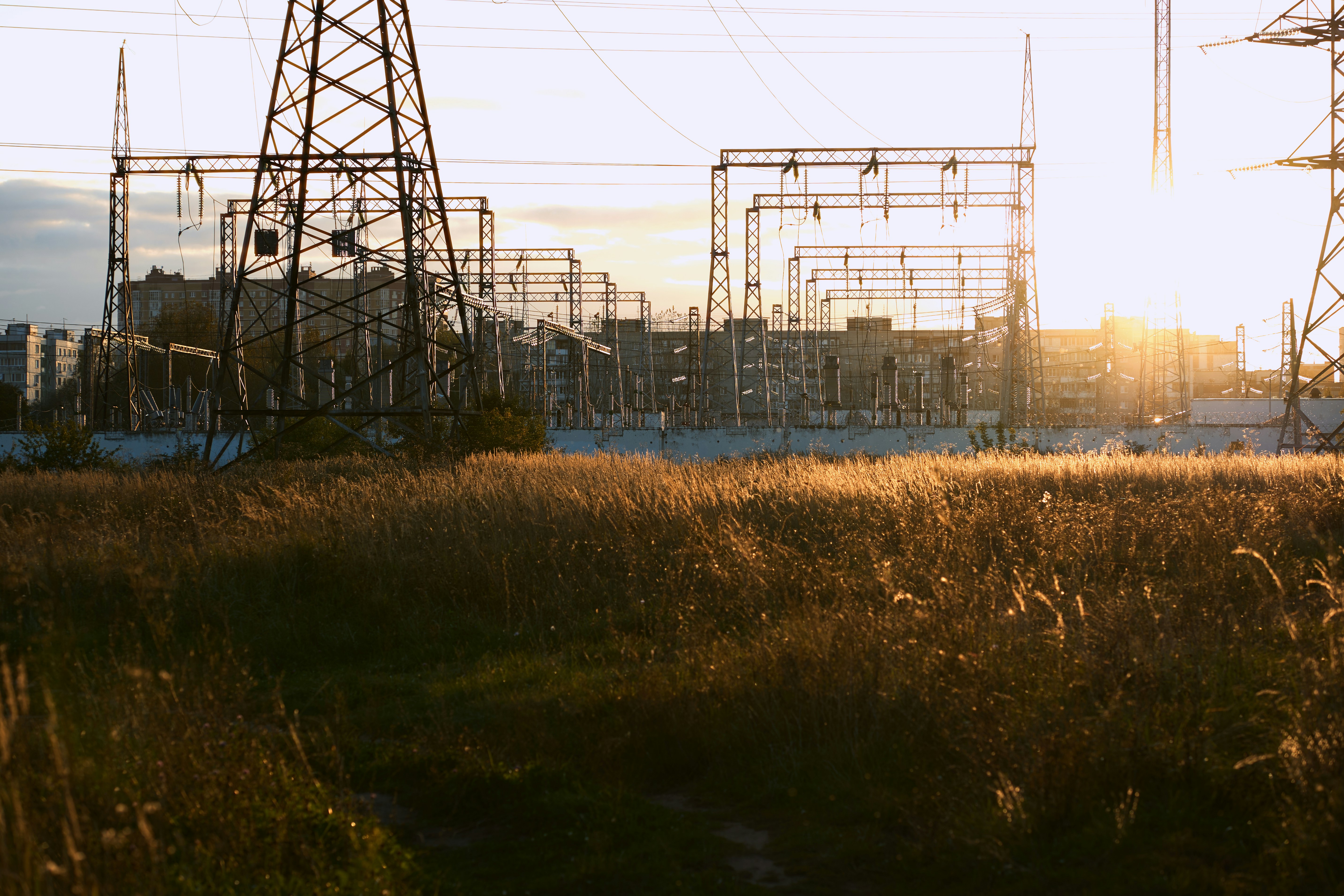 Electrification for Commercial Sites: A CFO View of Timing and ROI (refresh)