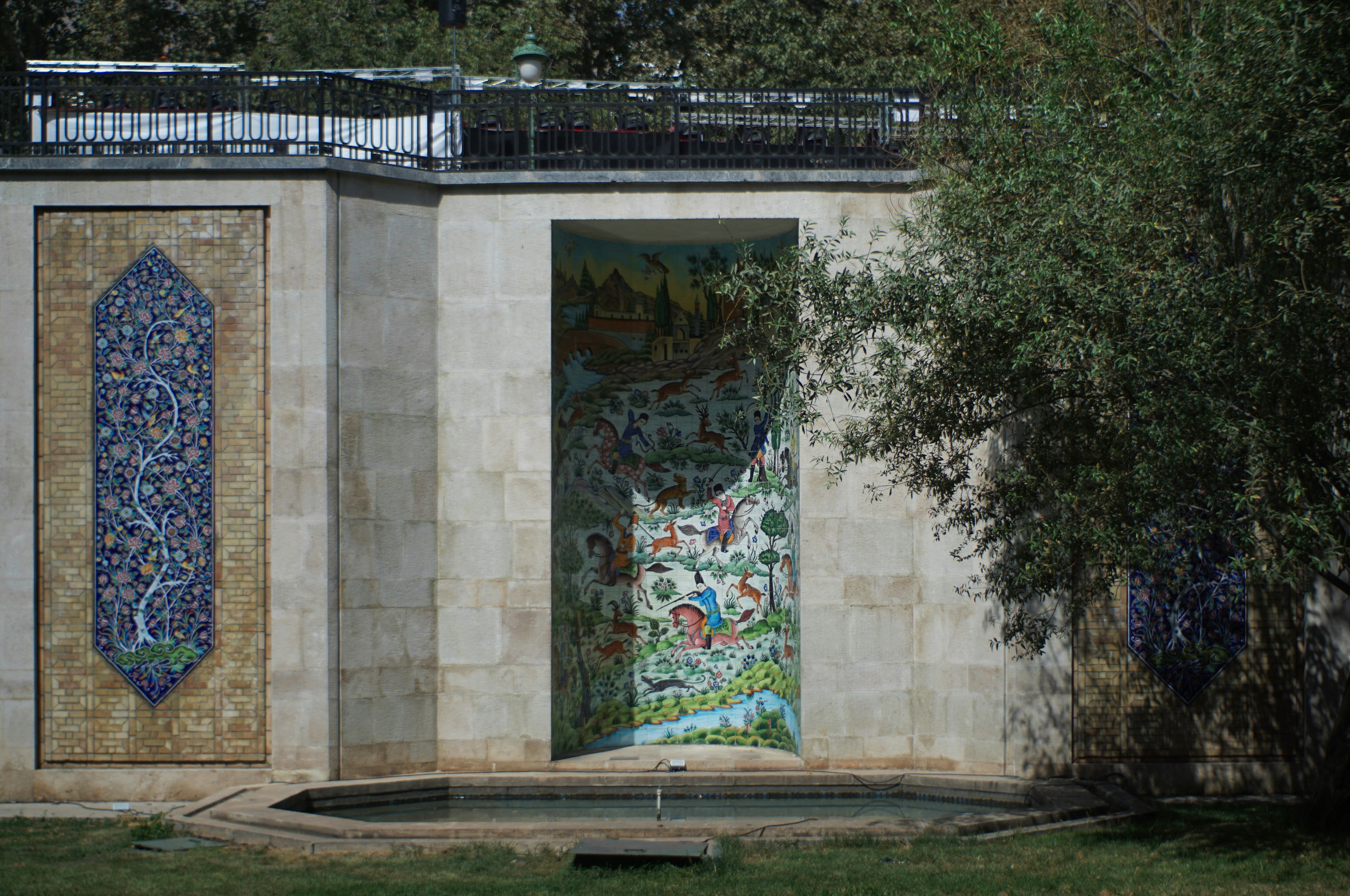 Photo by mdrezajalali