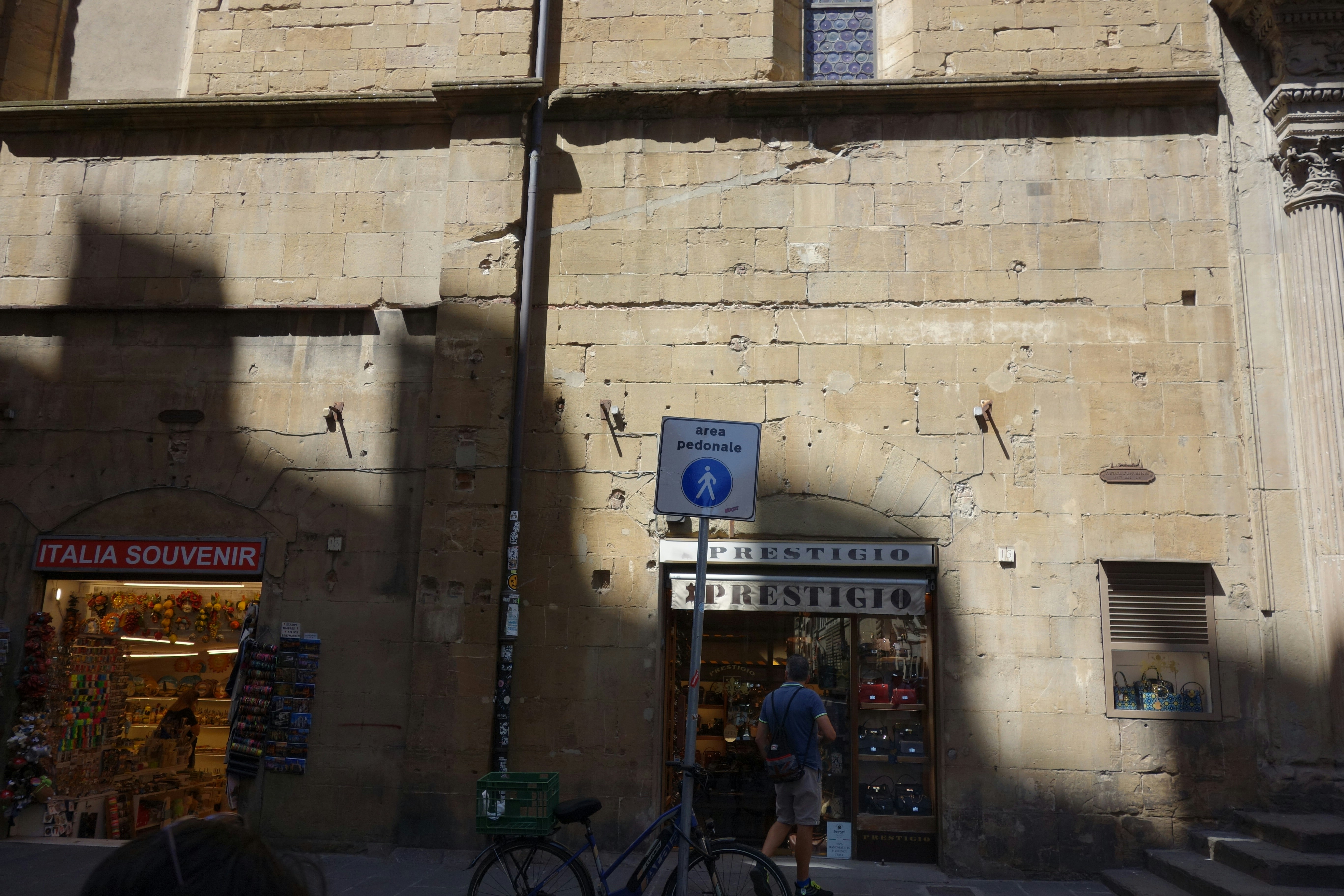 090 Calle Roma