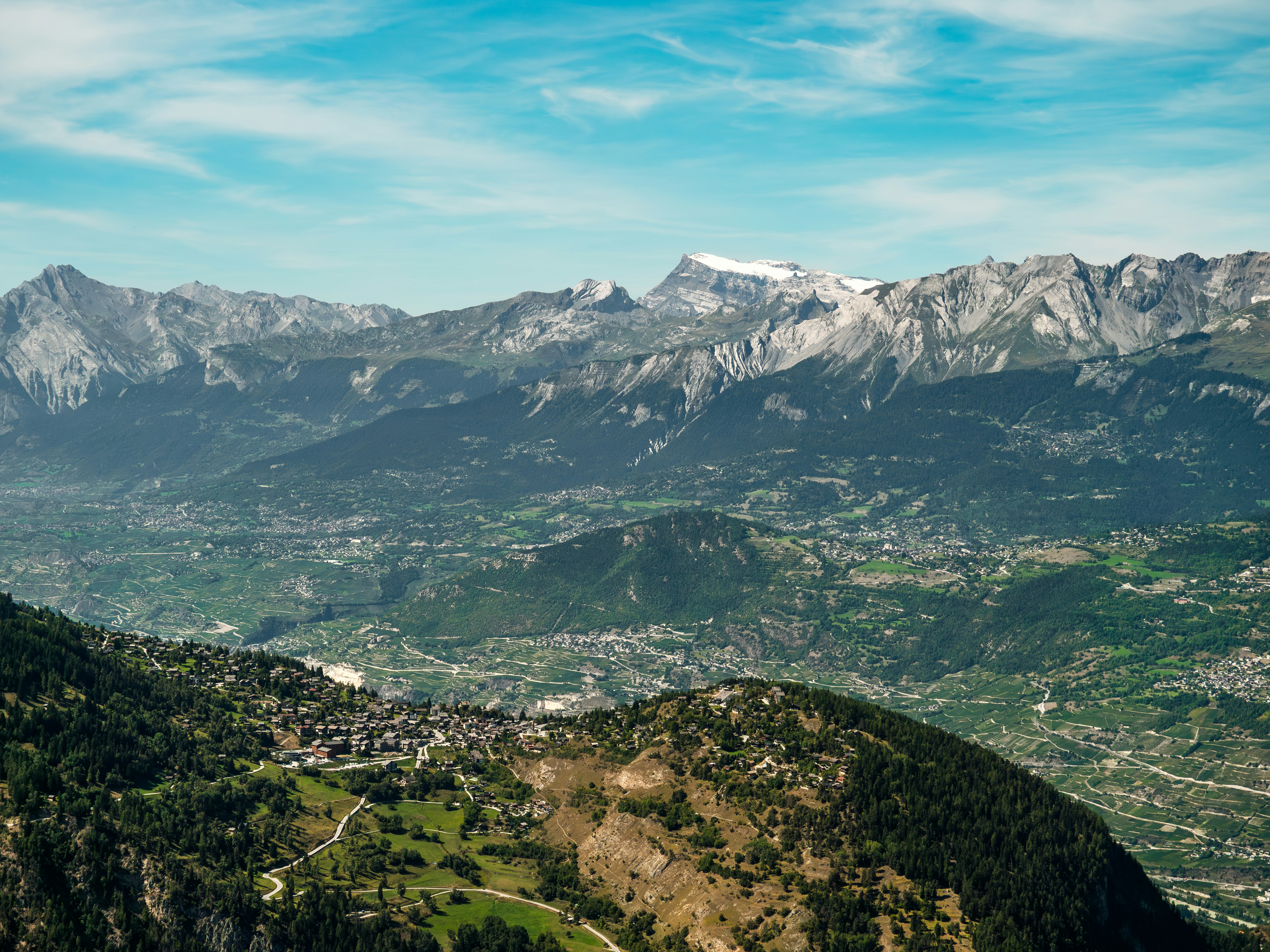 Photo by poli_graphy