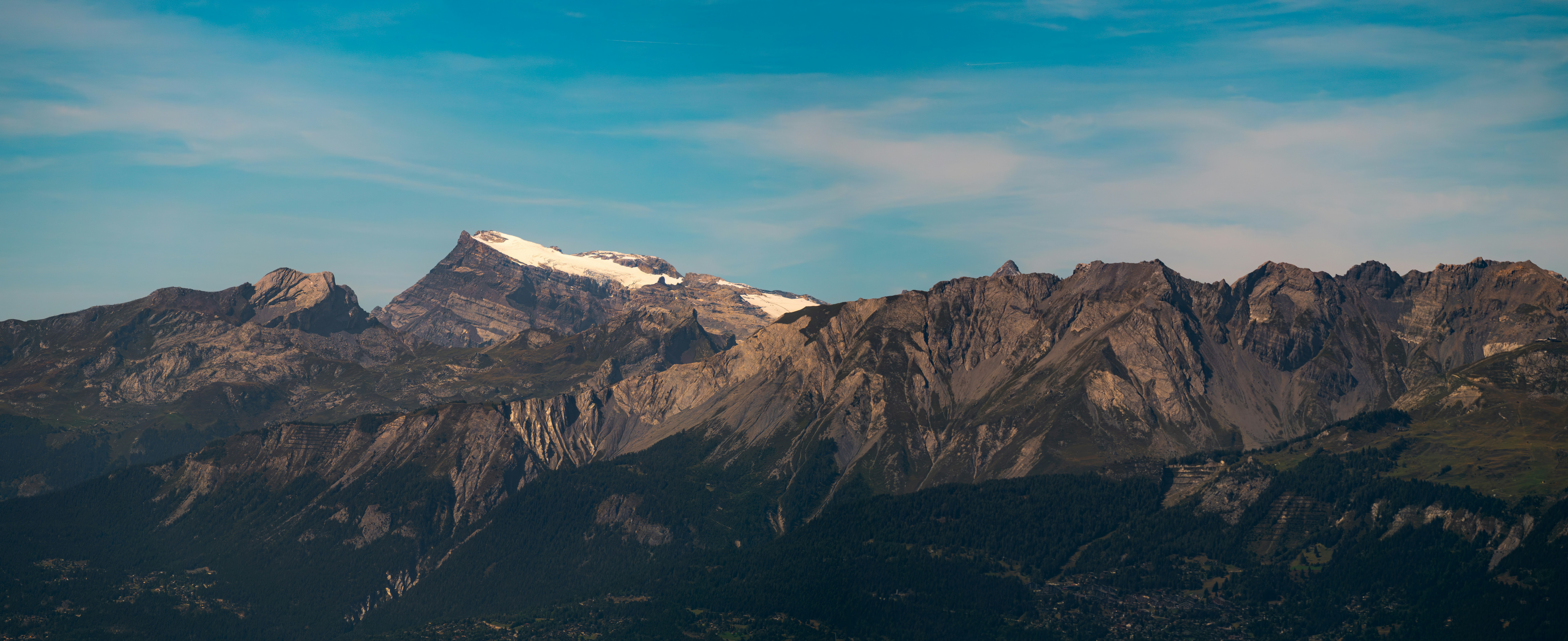 Photo by poli_graphy