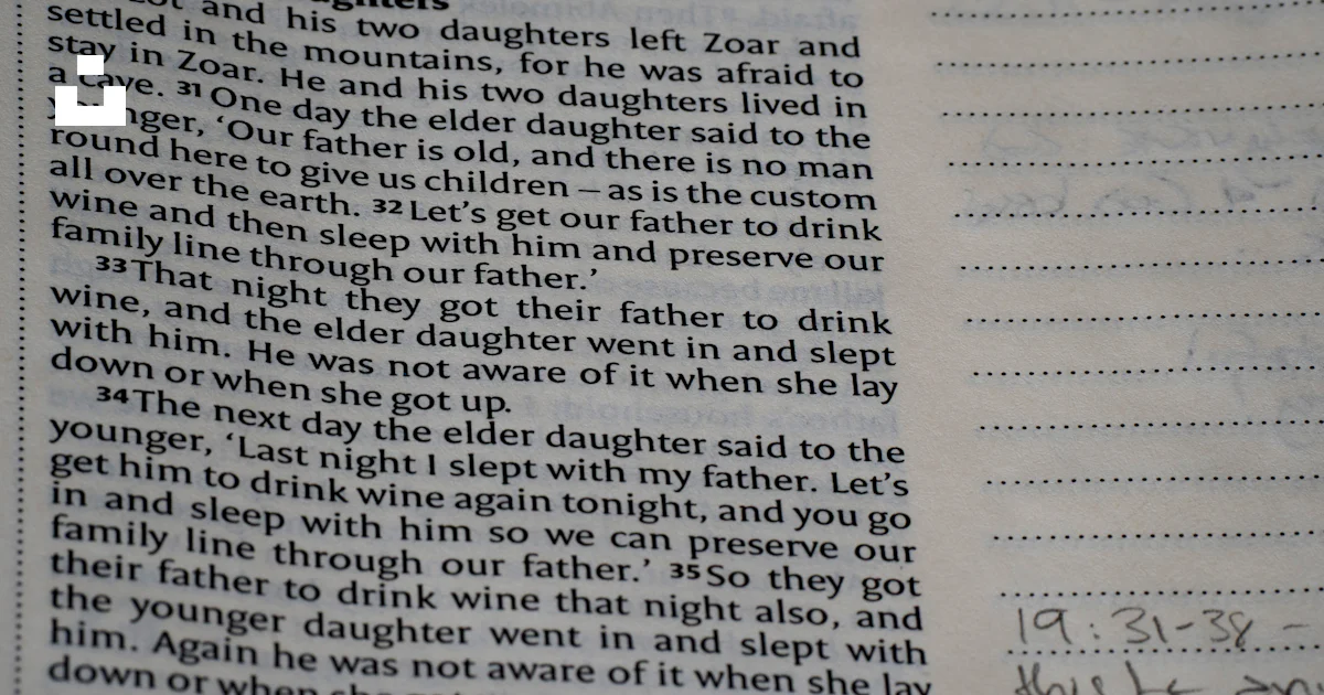 Close-up of text on a page with handwritten notes. photo – Free Image ...