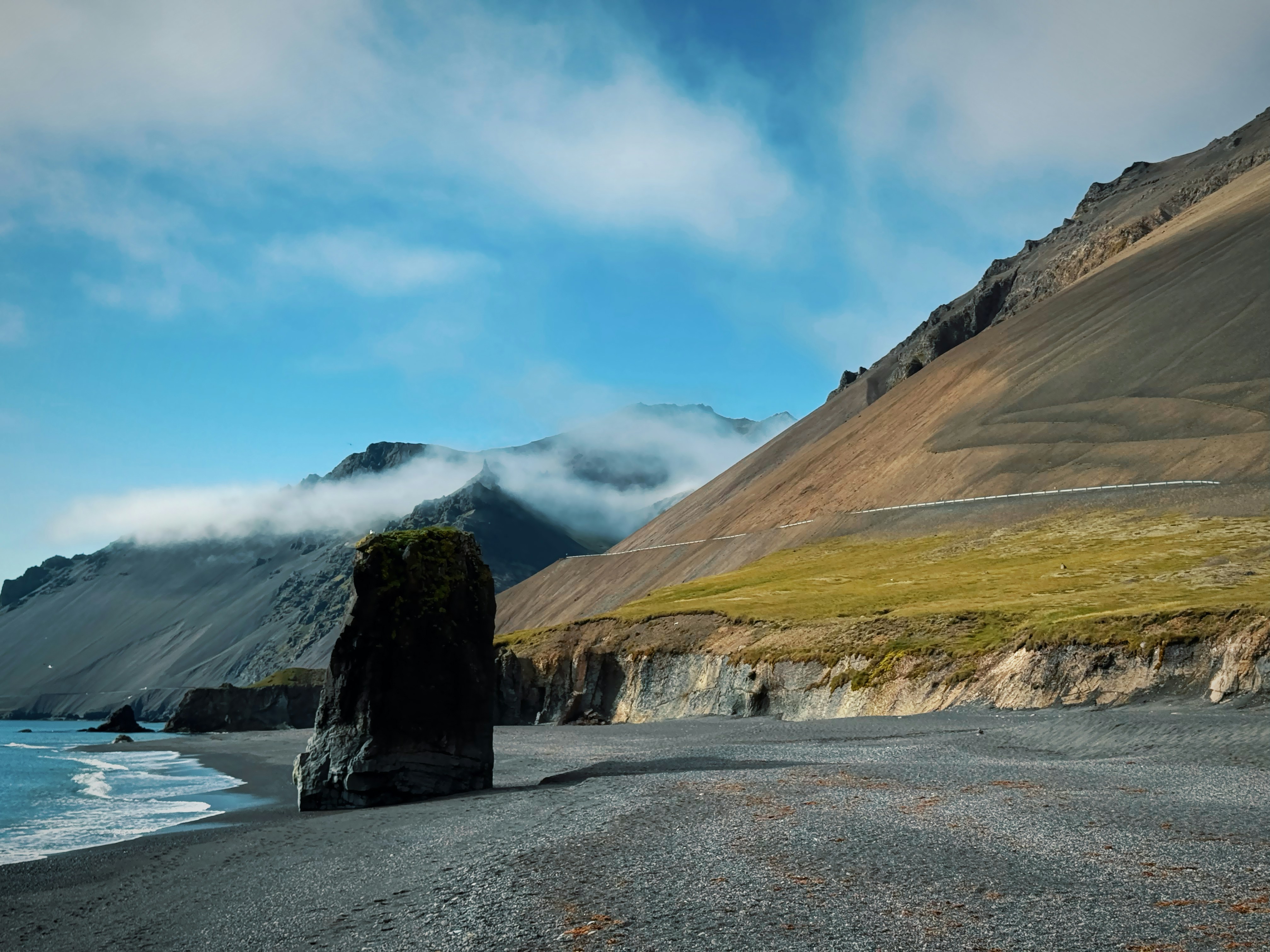 Photo by interfinity