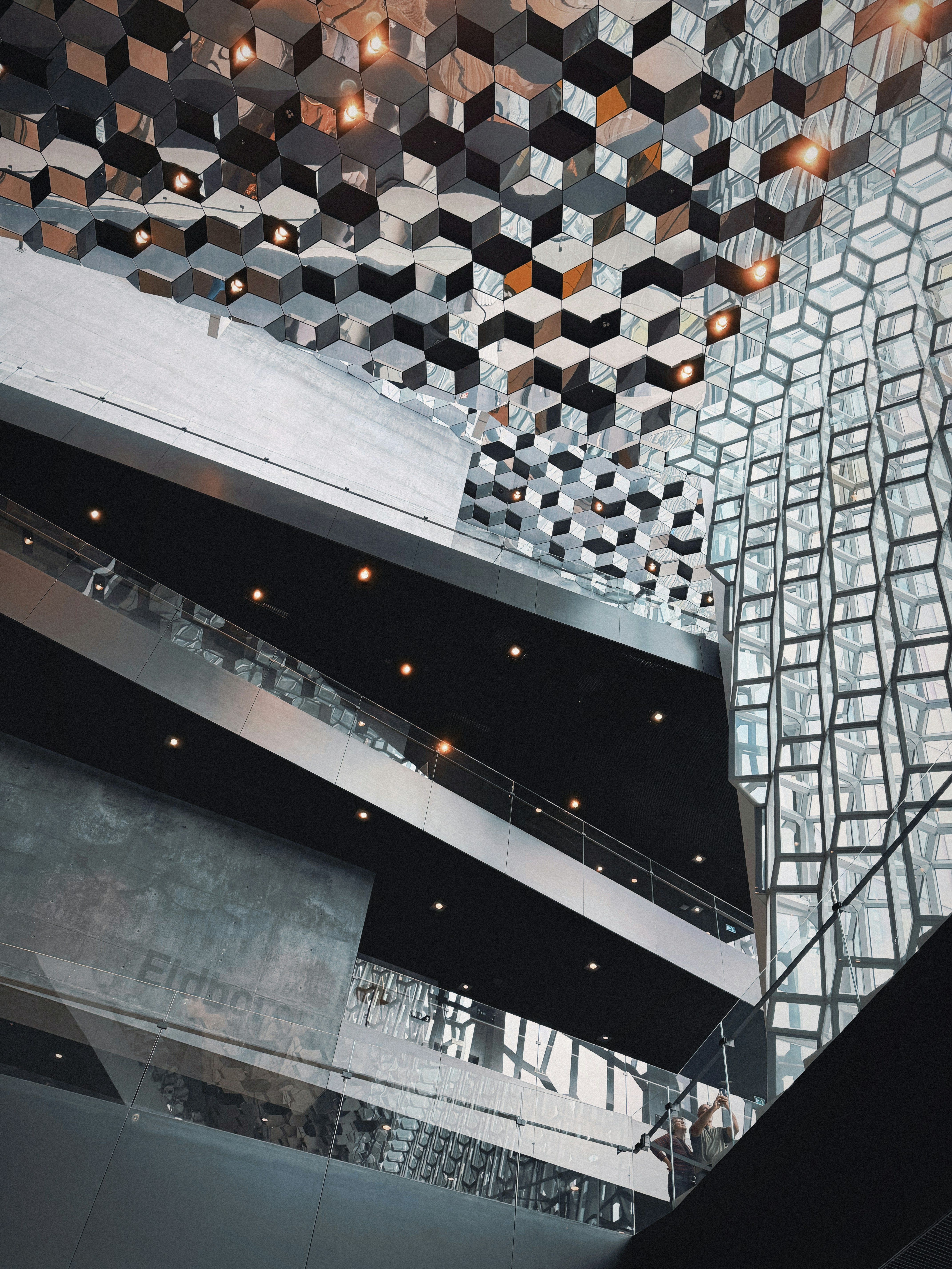 Photo by interfinity