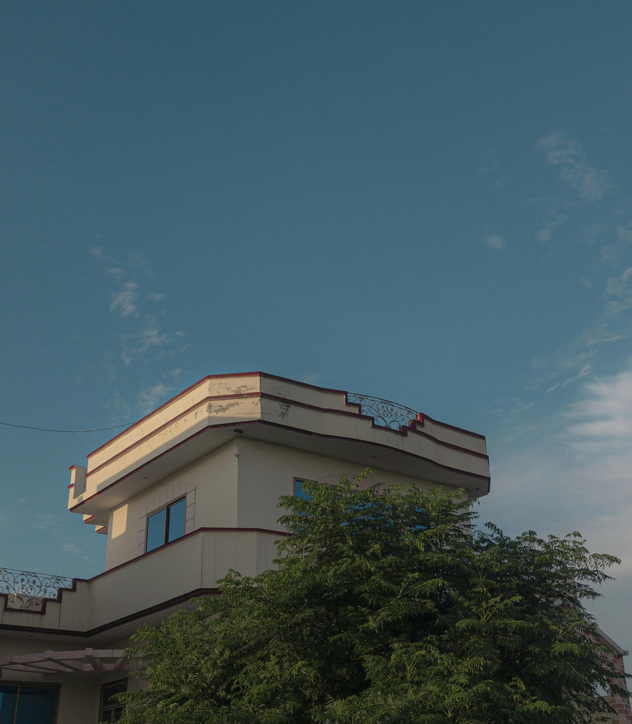 Photo by messbyrehan