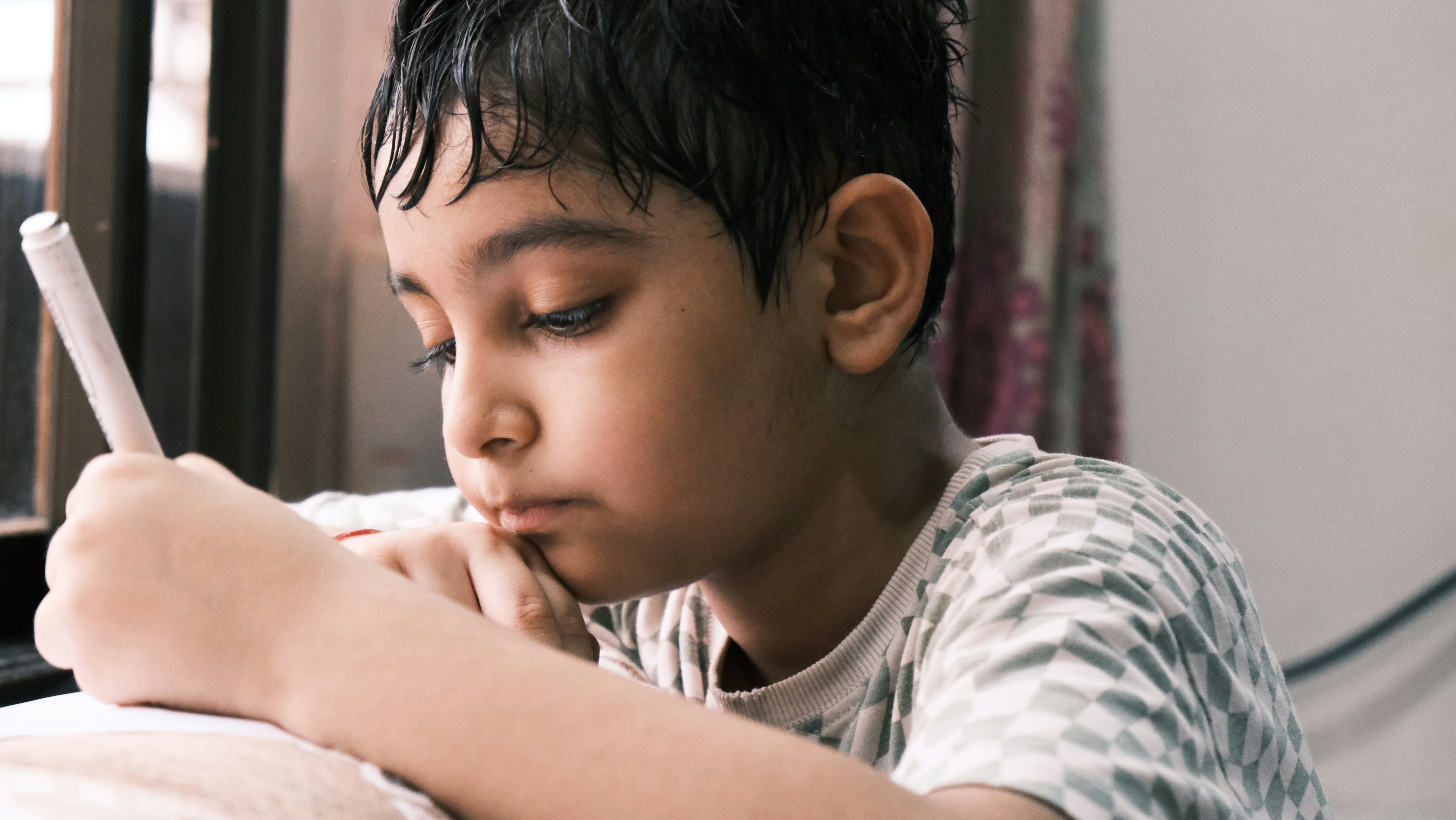 Cross-sectional study of dental caries awareness among Uttarakhand healthcare professionals