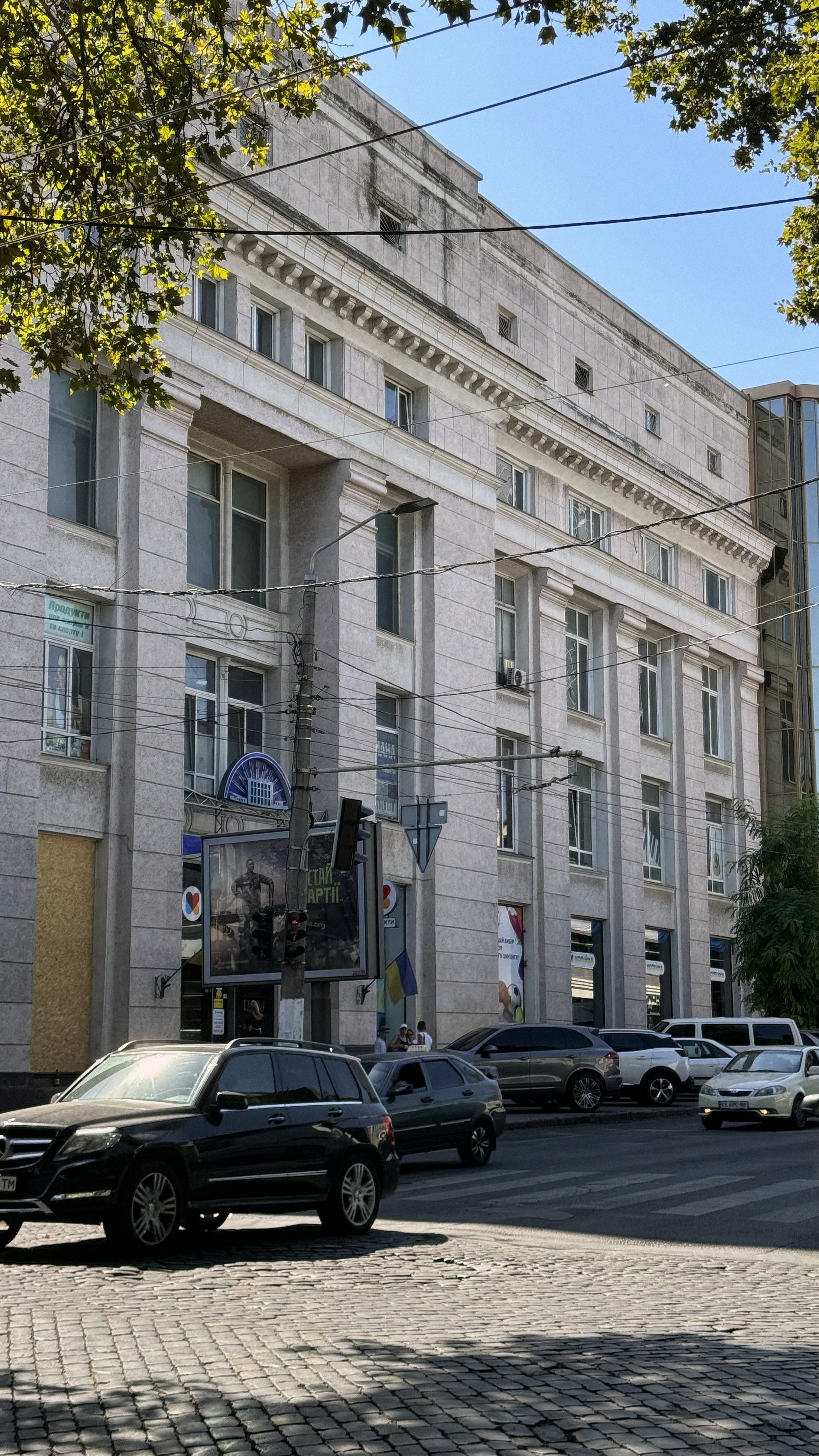 Photo by beeduhboodee