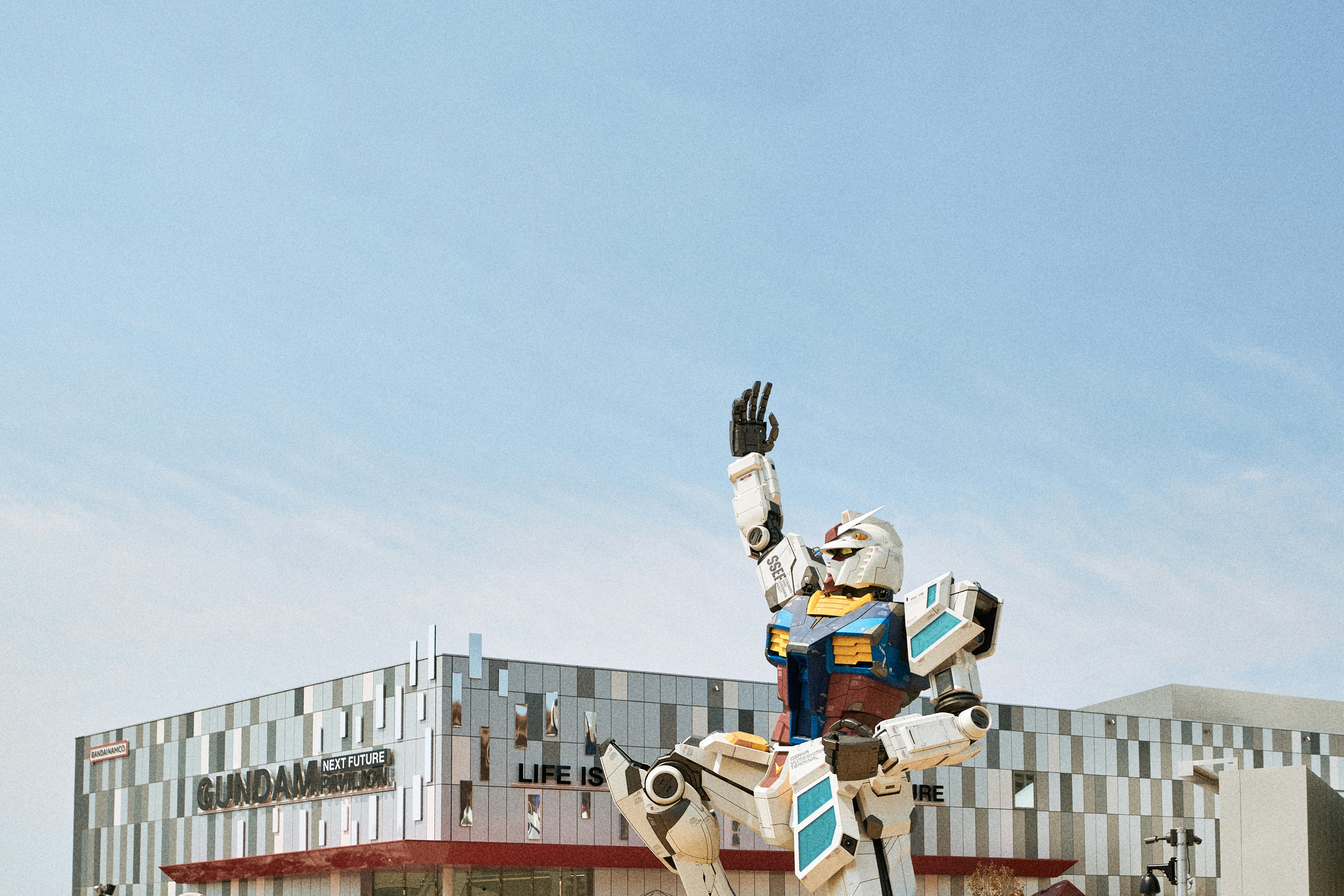 World's Largest Humanoid Robot Maker Says Industry Tipping Point Is Imminent