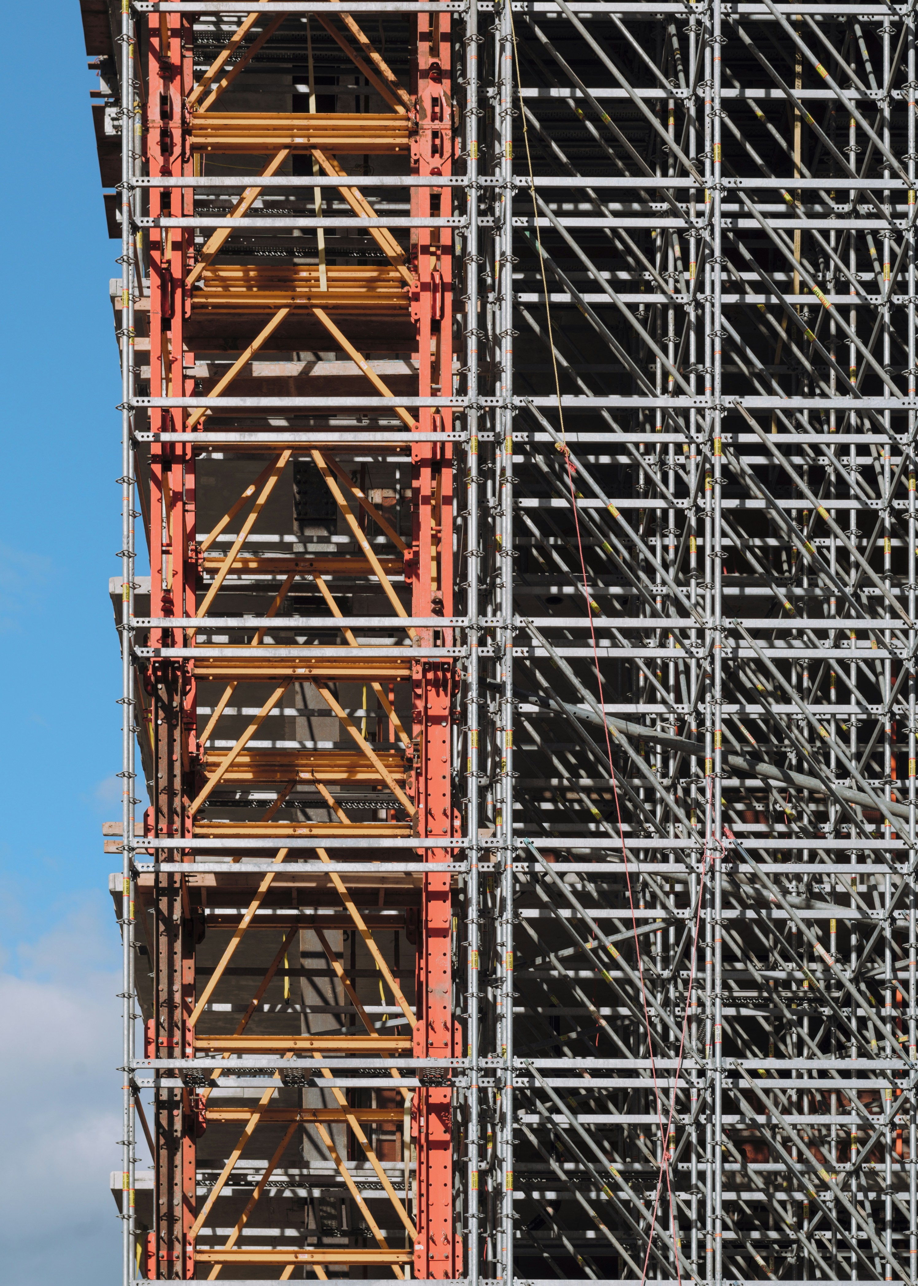 Photo by ericstoynov