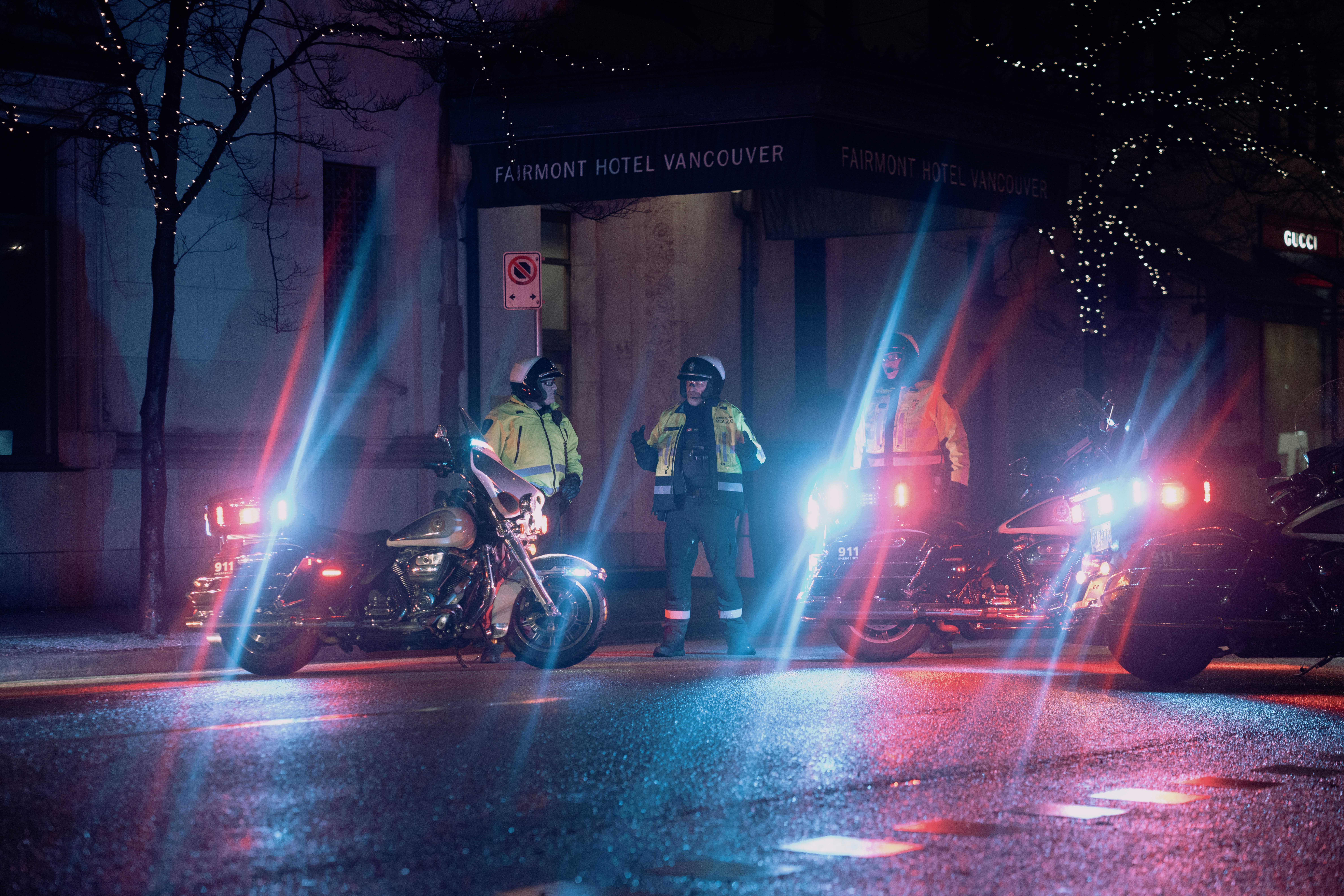 Photo by ericstoynov