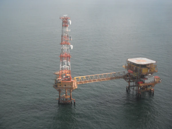 ADNOC offshore oil field inspection project in Abu Dhabi UAE