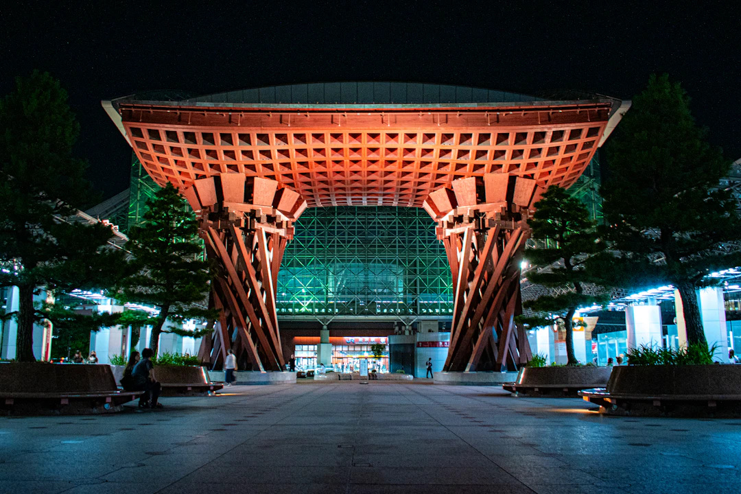 Kanazawa 2026 : 7 Randonnées Silencieuses & Conseils de…
