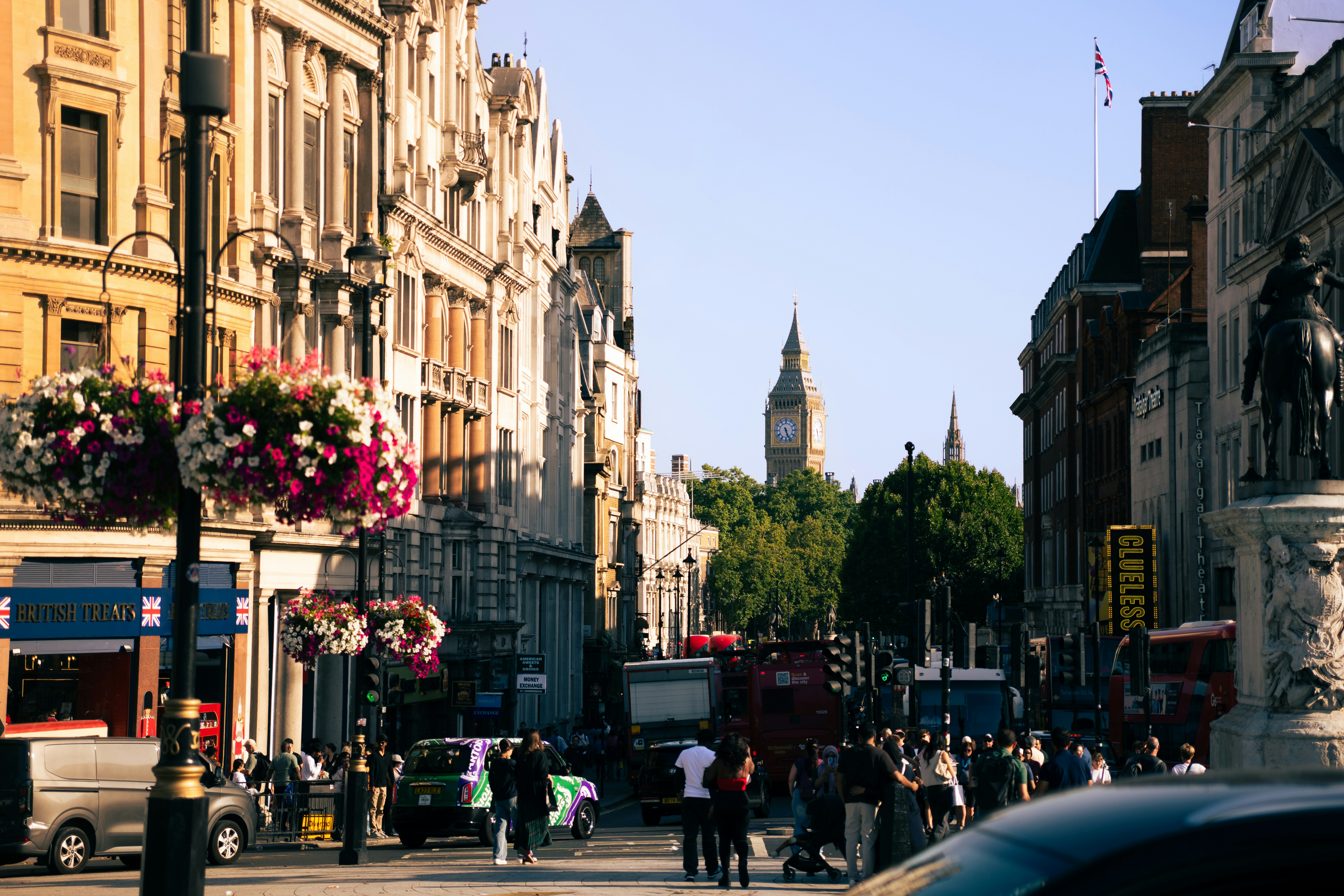 Busy London street with Big Ben in background