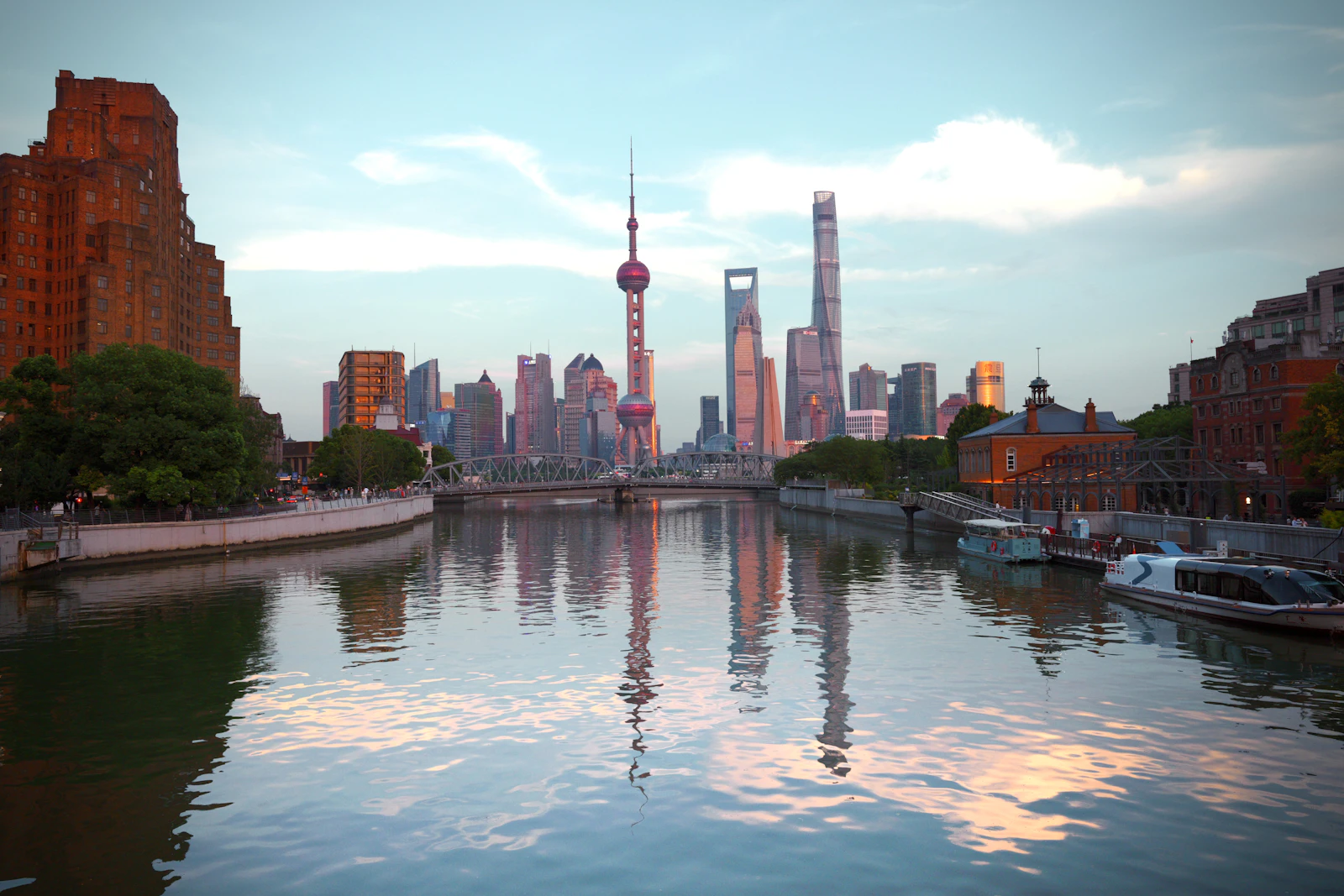 The St. Regis Tianjin Pairs Cantonese, French, and Peking Duck Dining Under One Roof
