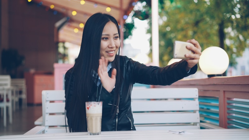 Community member sharing via SDM platform