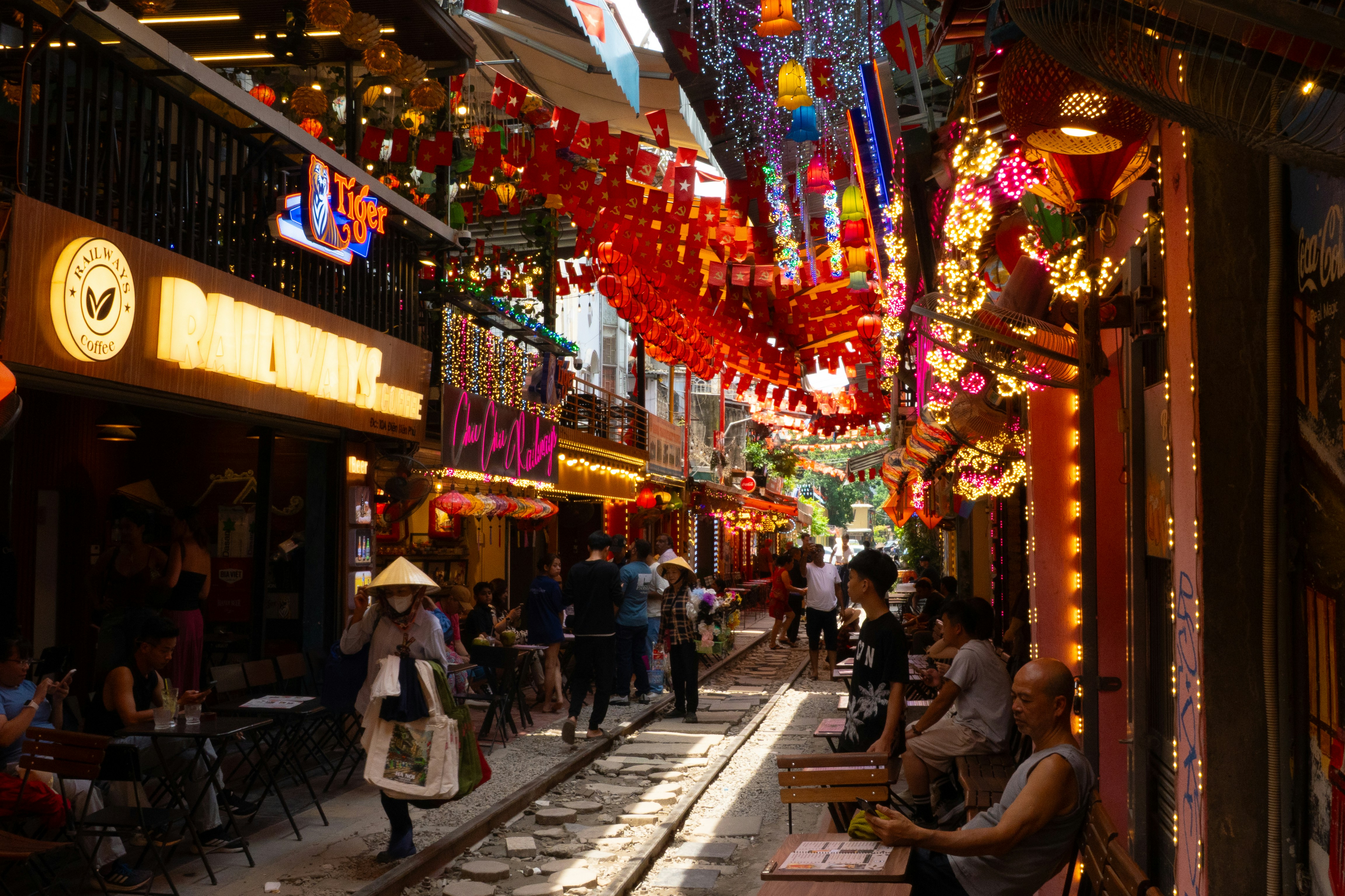 Experience the Ultimate Vietnam Adventure, A Journey of a Lifetime, Introduction