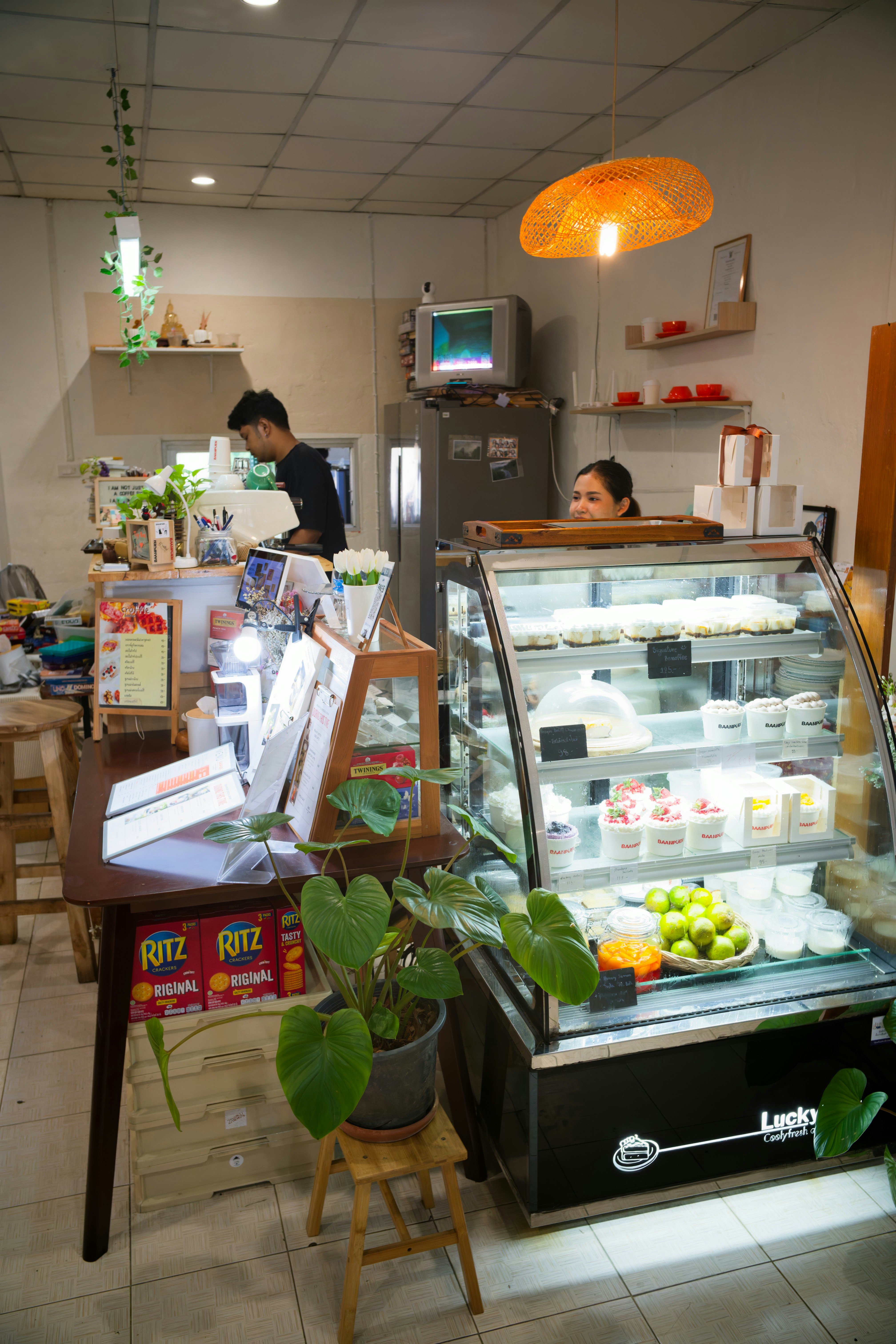 Countertop and under-counter fridge in a coffee shop