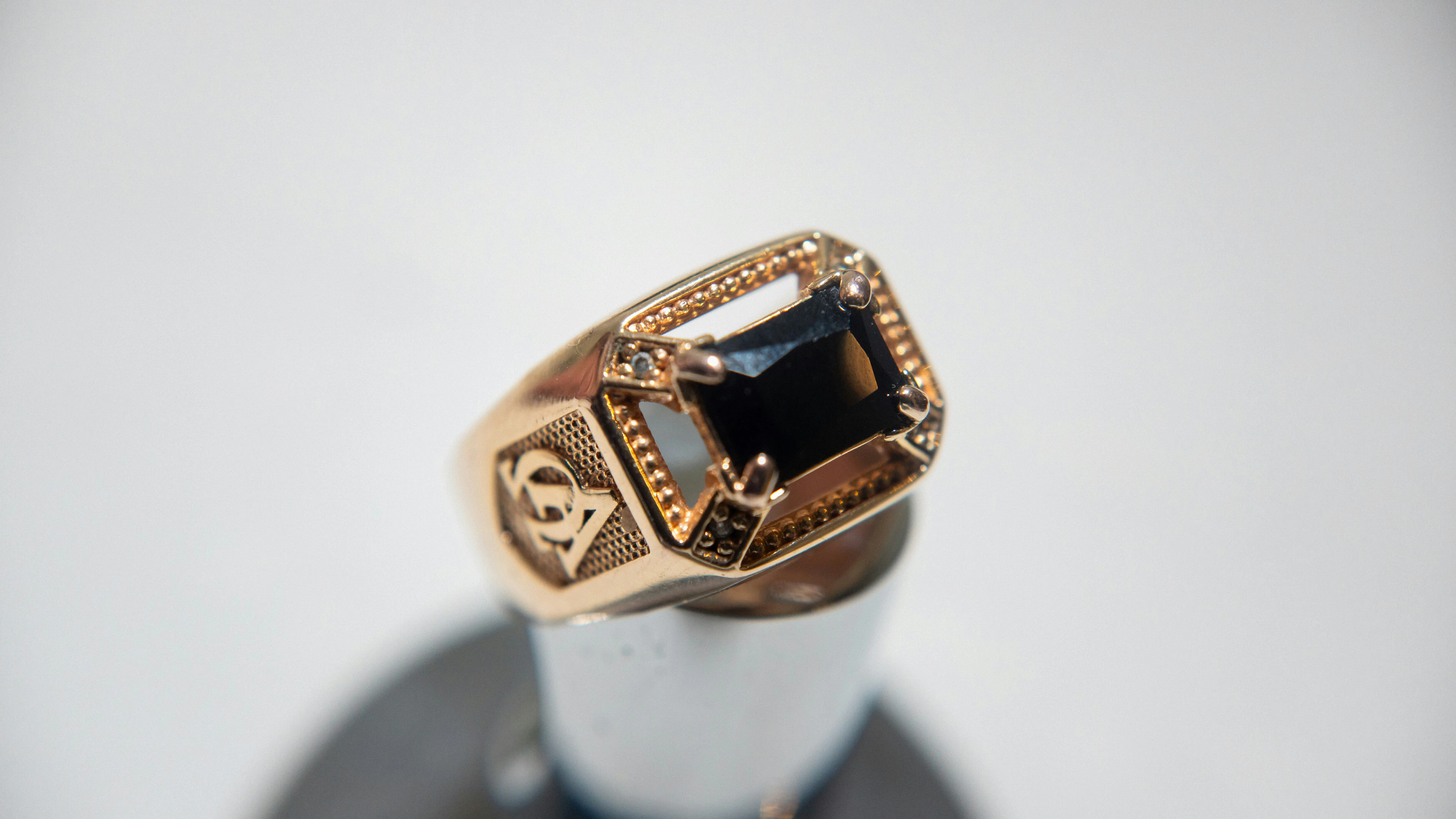 Rudra Men's Gold Ring