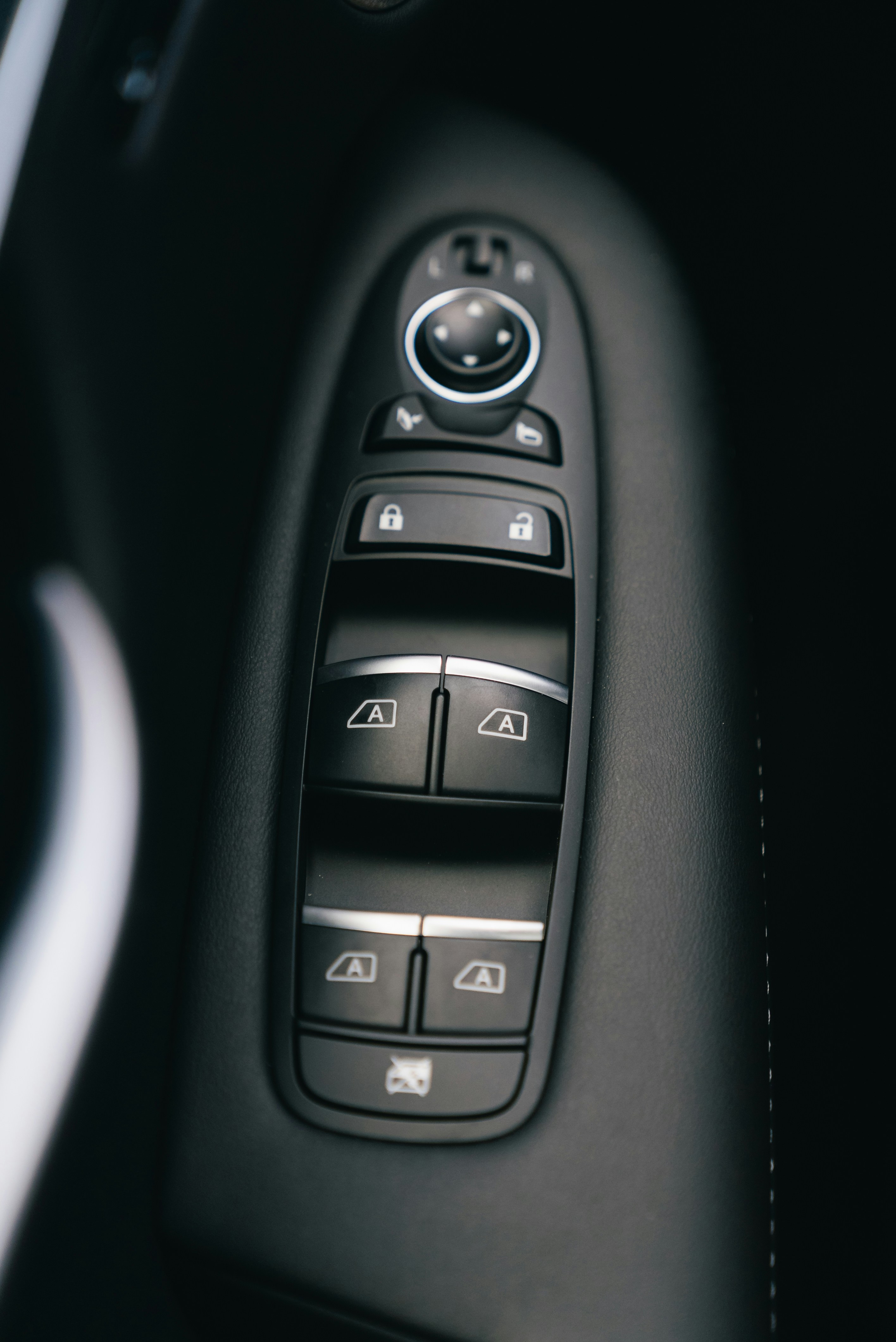 Photo by introspectivedsgn