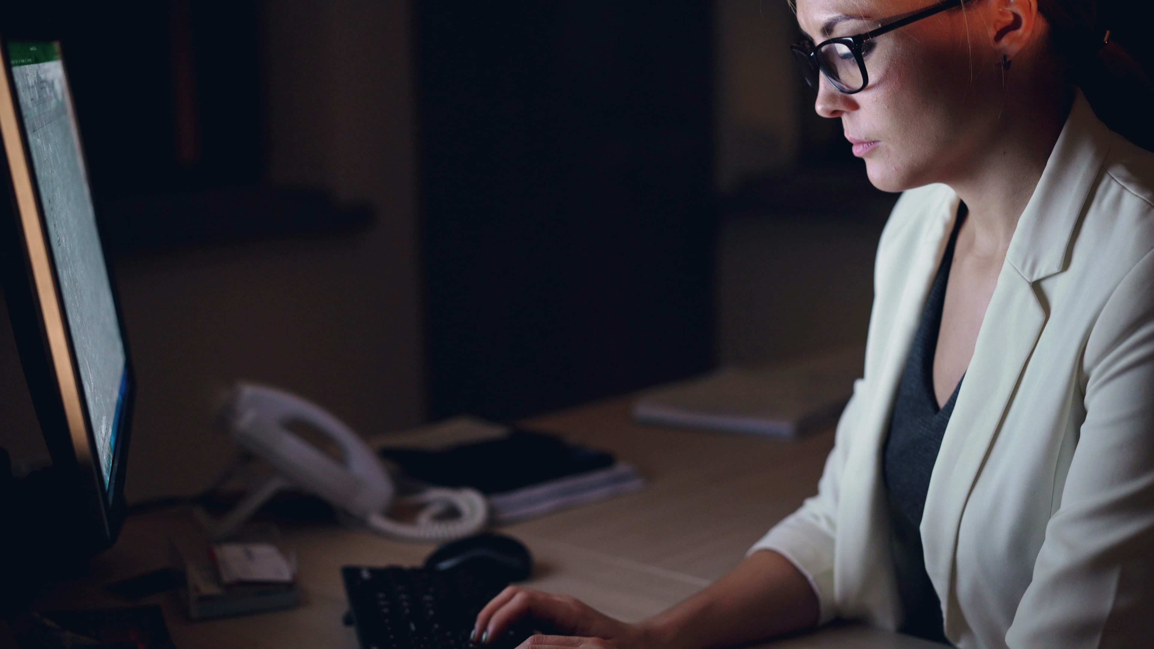 When Investors Can't Find What They Need: The Hidden Deal Cost of Broken Data Room Search