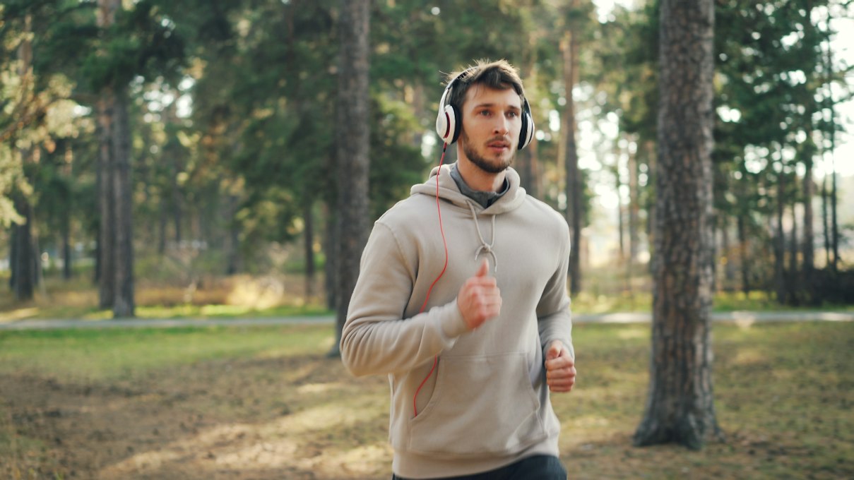 Fones de Corrida Baratos: O Que Comprar de R$100 a R$300