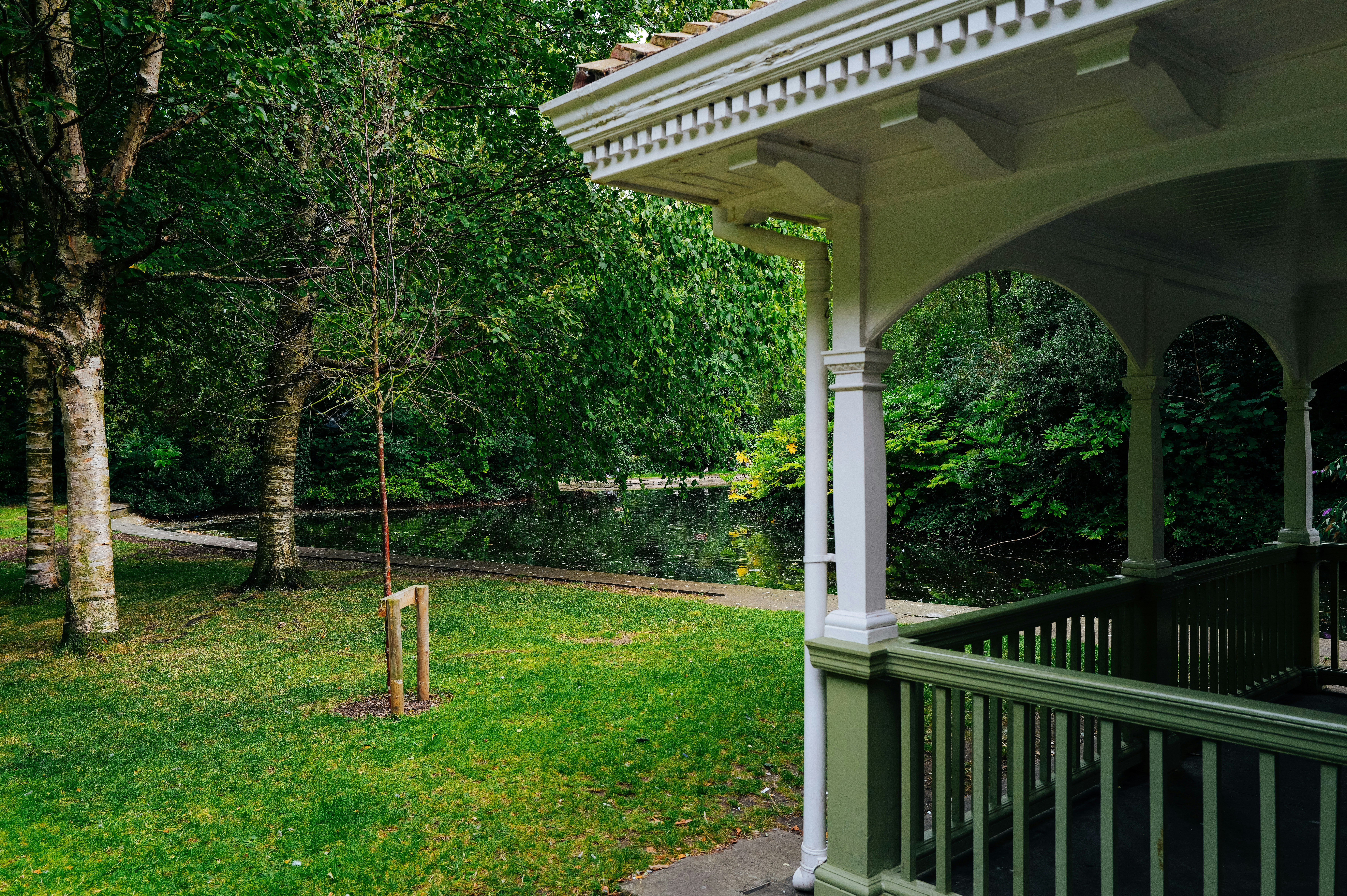 Photo by adrienolichon