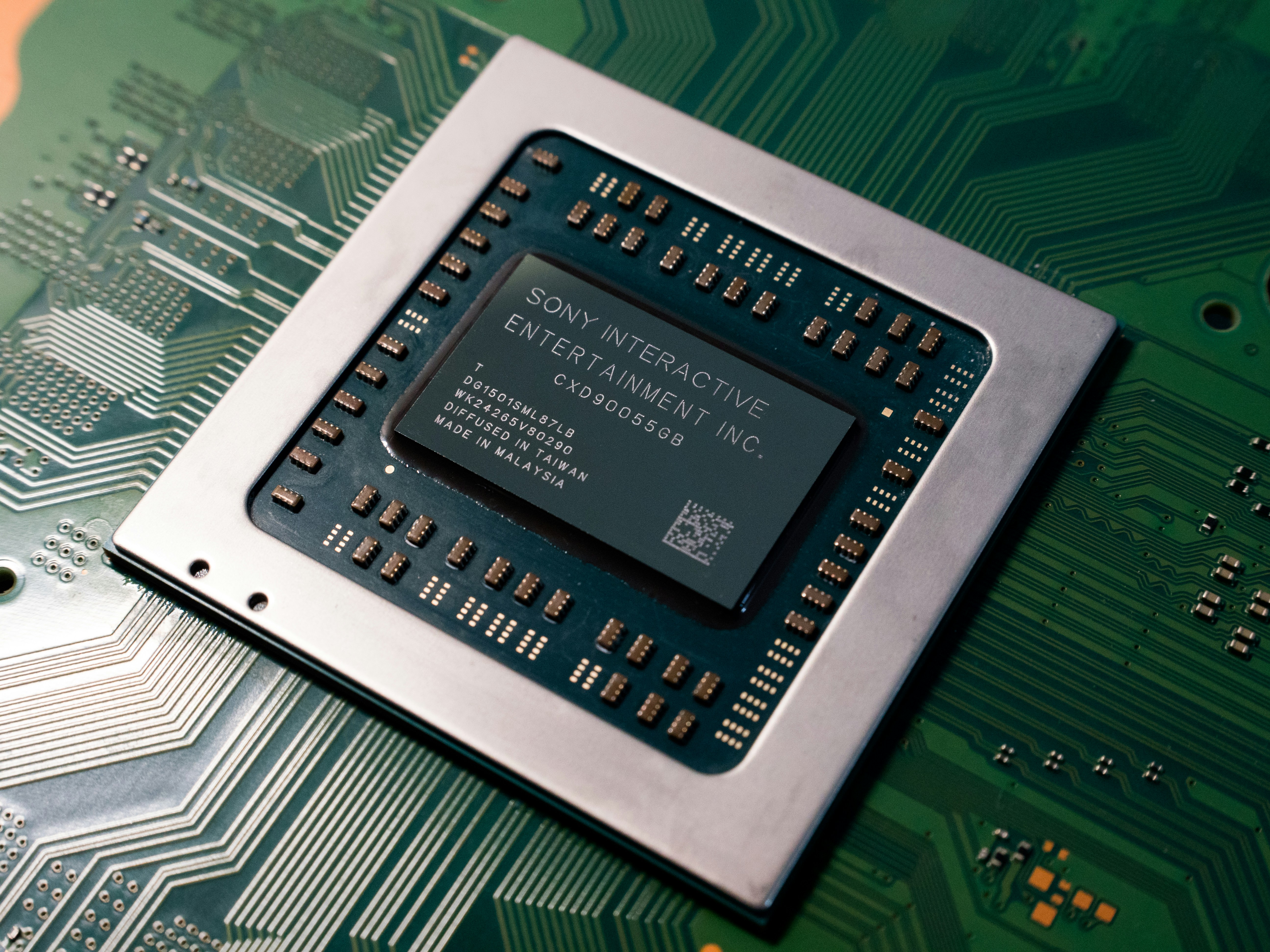 Sony interactive entertainment processor on circuit board