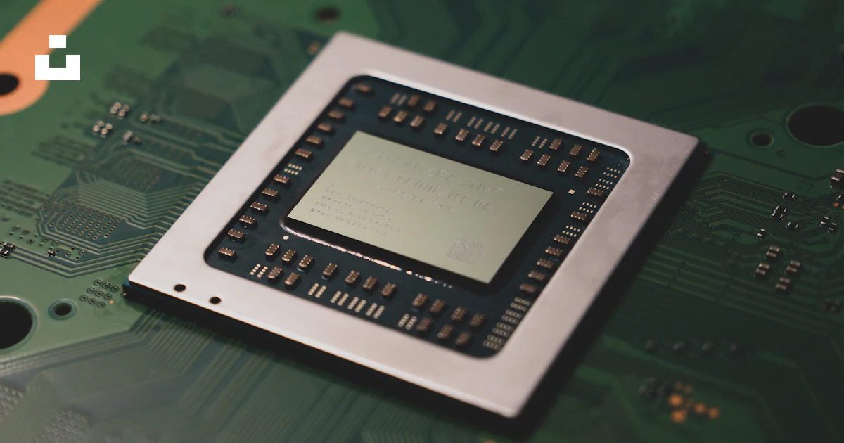 Close-up of a computer processor chip on circuit board photo – Free ...