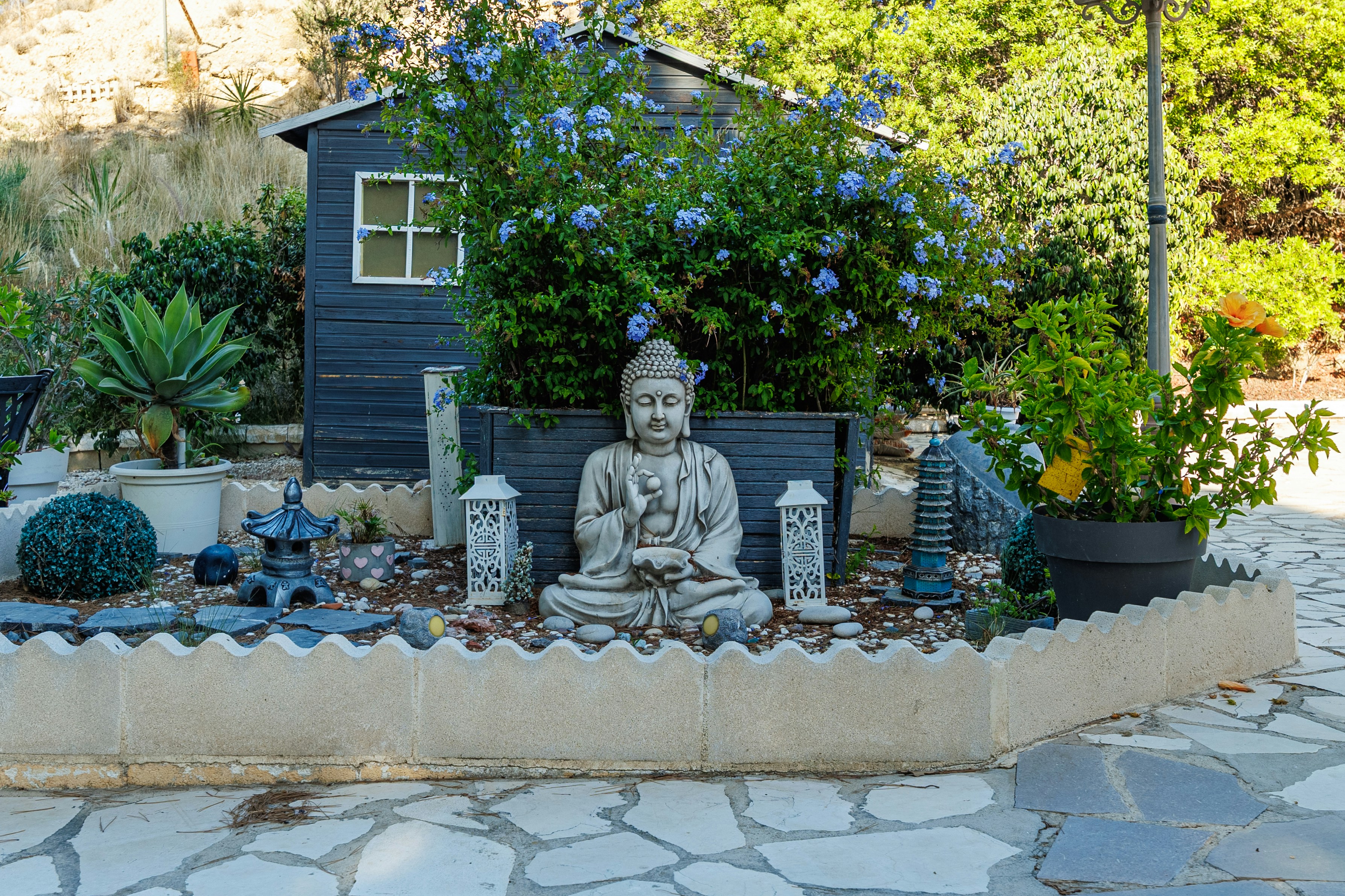 Garden fountain with statues