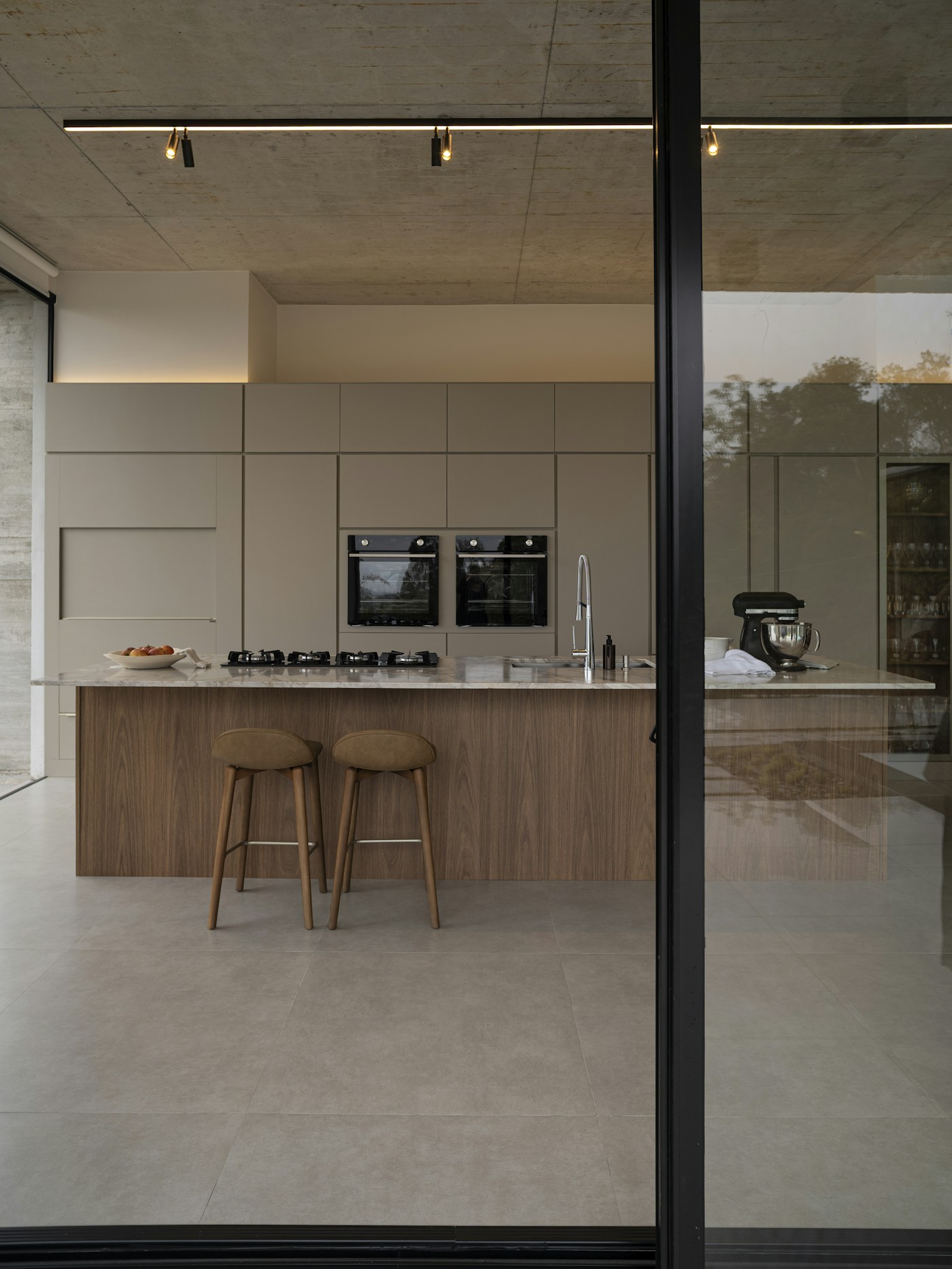 Open kitchen interior inspiration