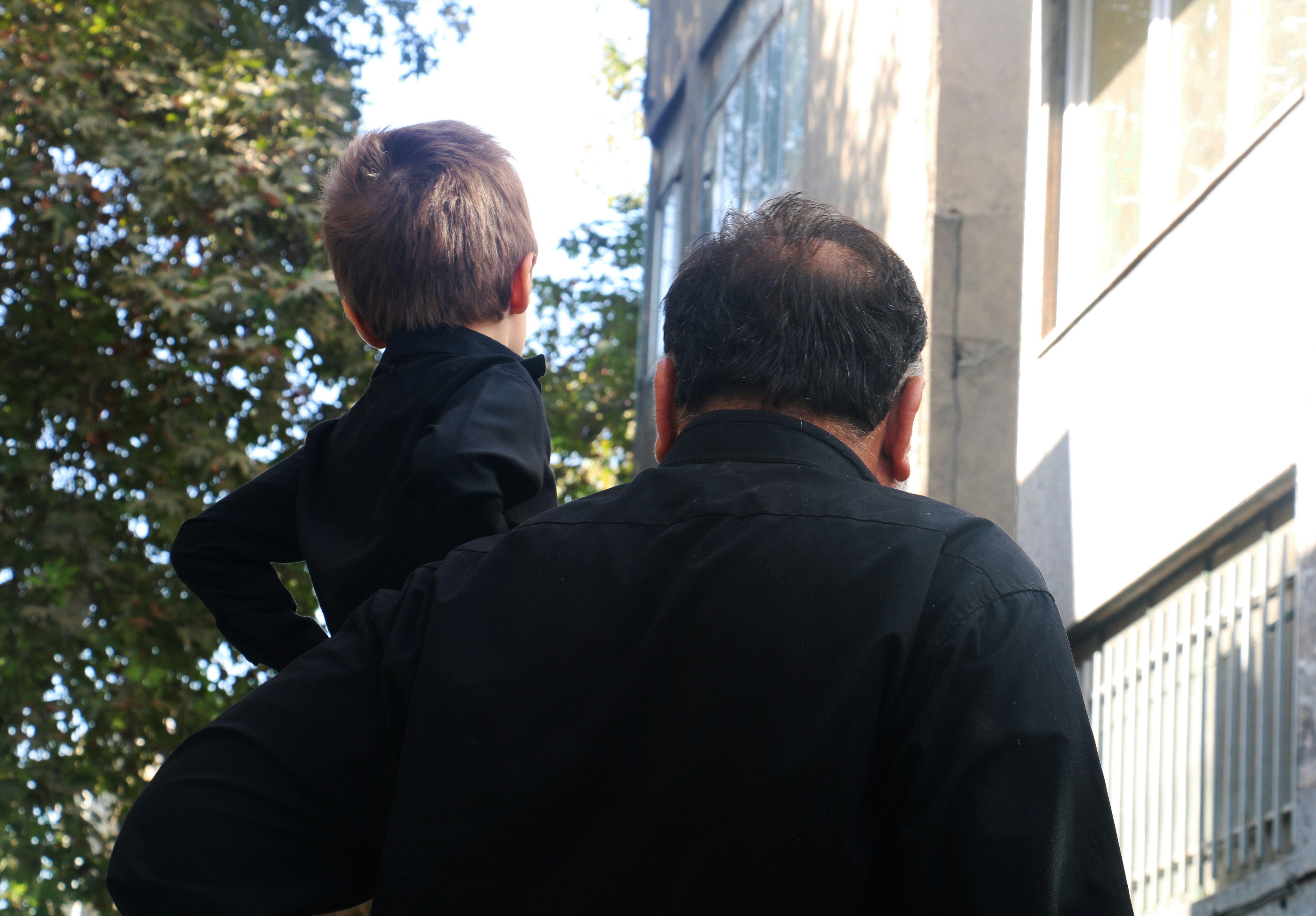 The Evolution of Inquiry Handling in Cloud Contact Centers — 2026 Playbook for Lead Capture & Local Markets