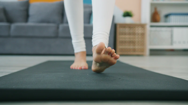 Hands on the mat