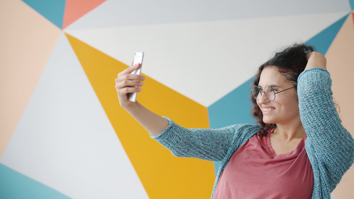 照片與插圖轉短篇動漫影片