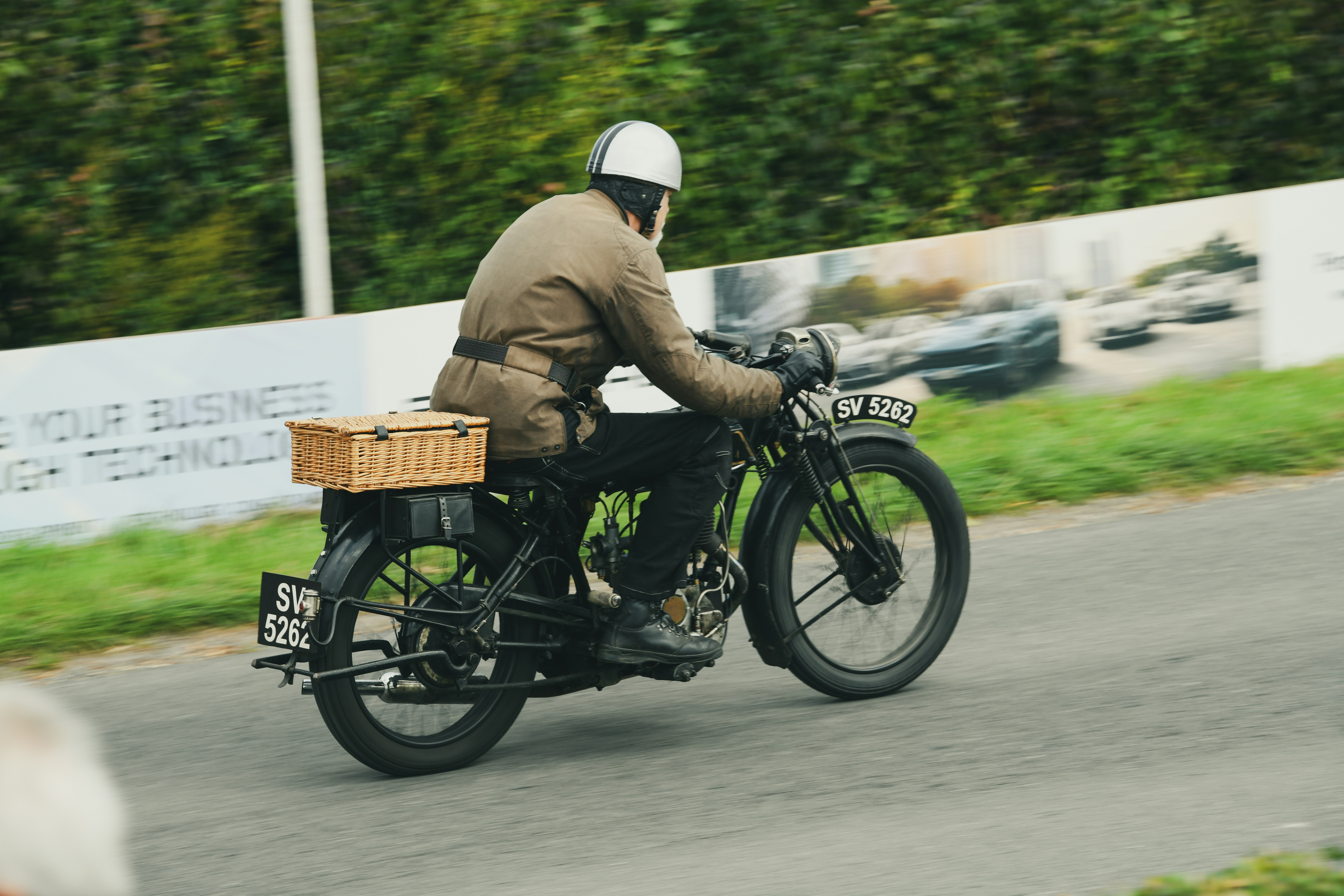 Royal Enfield Flying Flea C6: Why Western Media Struggles to Cover This EV Motorcycle Launch