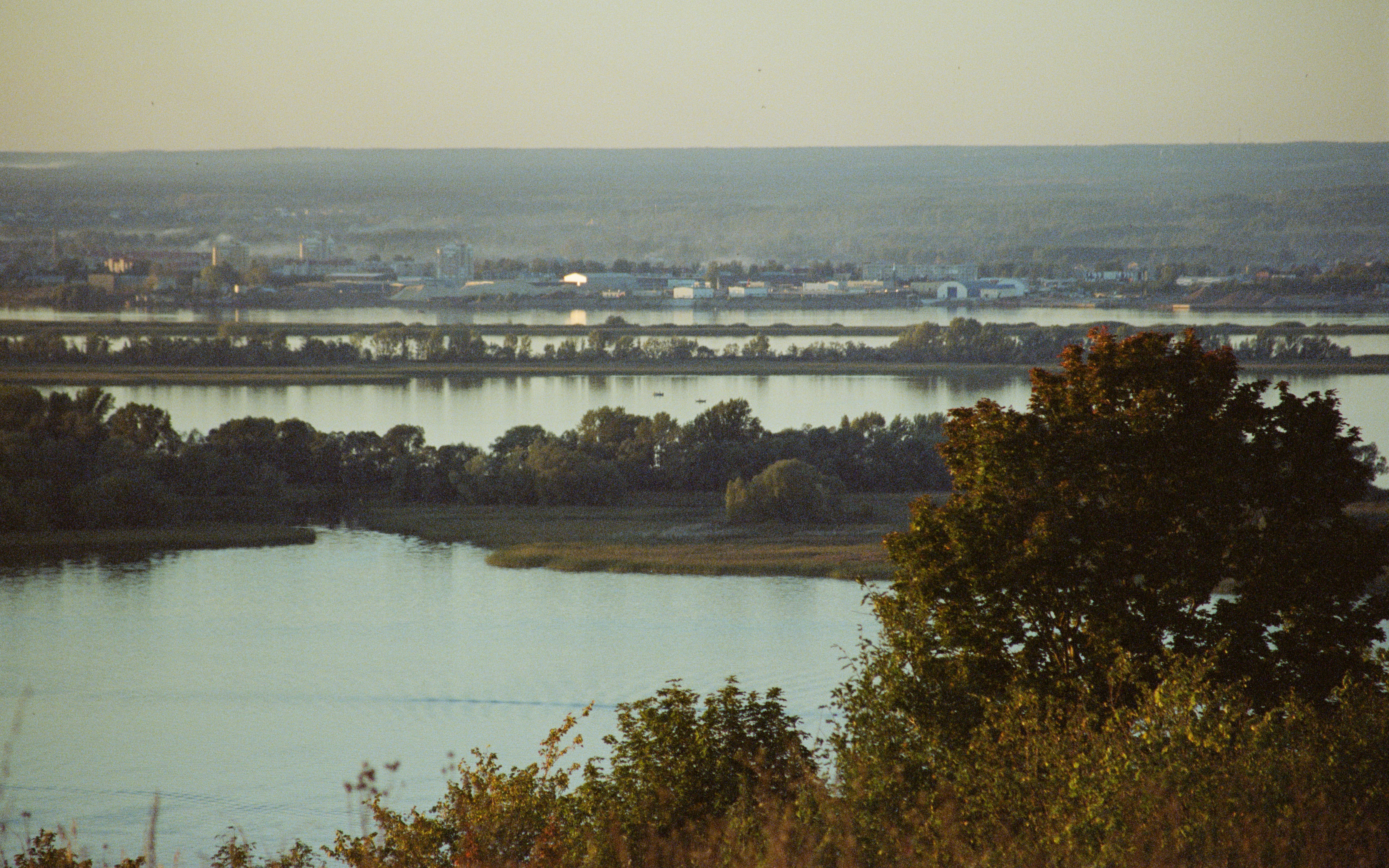 Photo by xdkomel