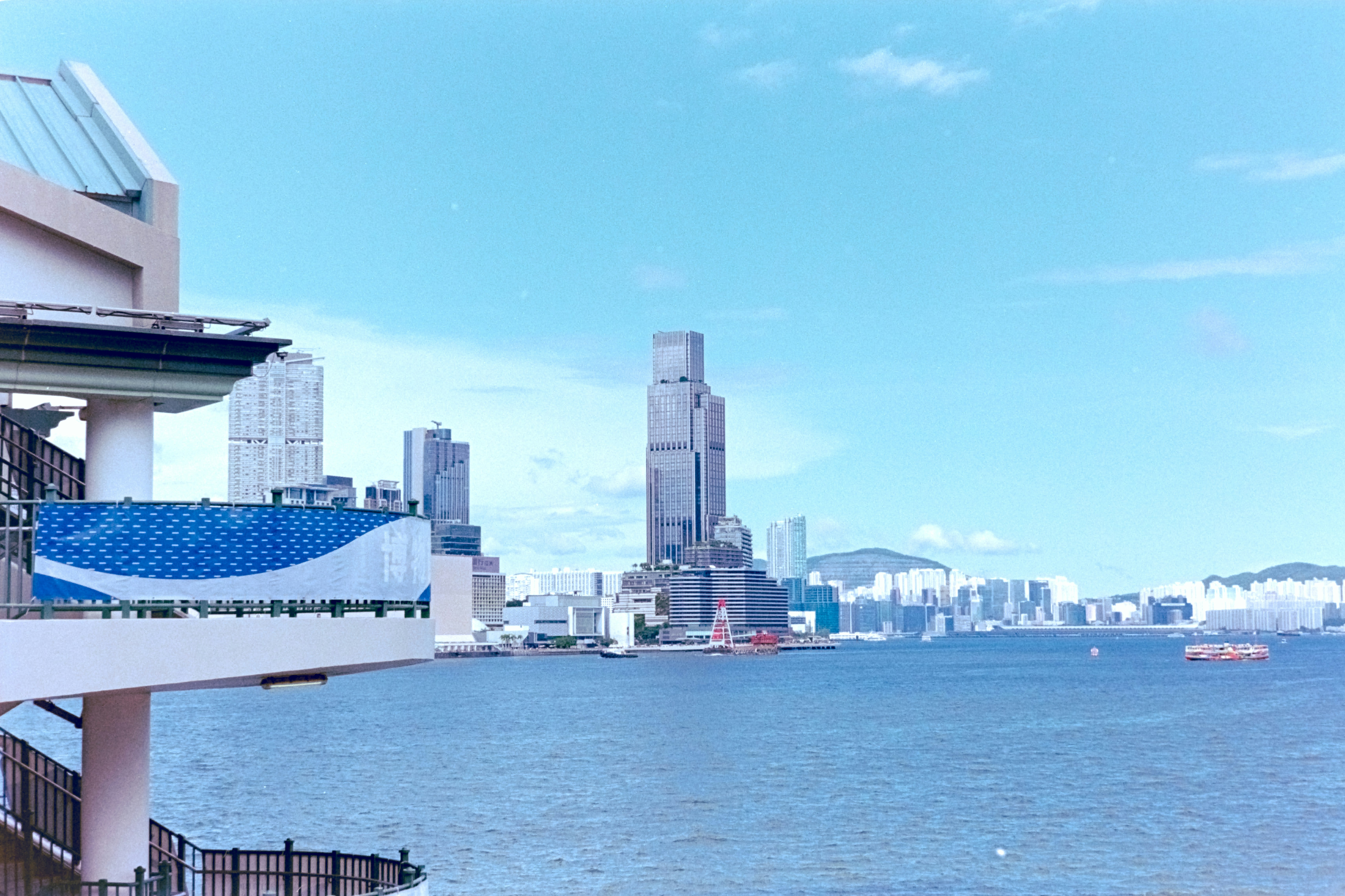 Photo by framethestreets