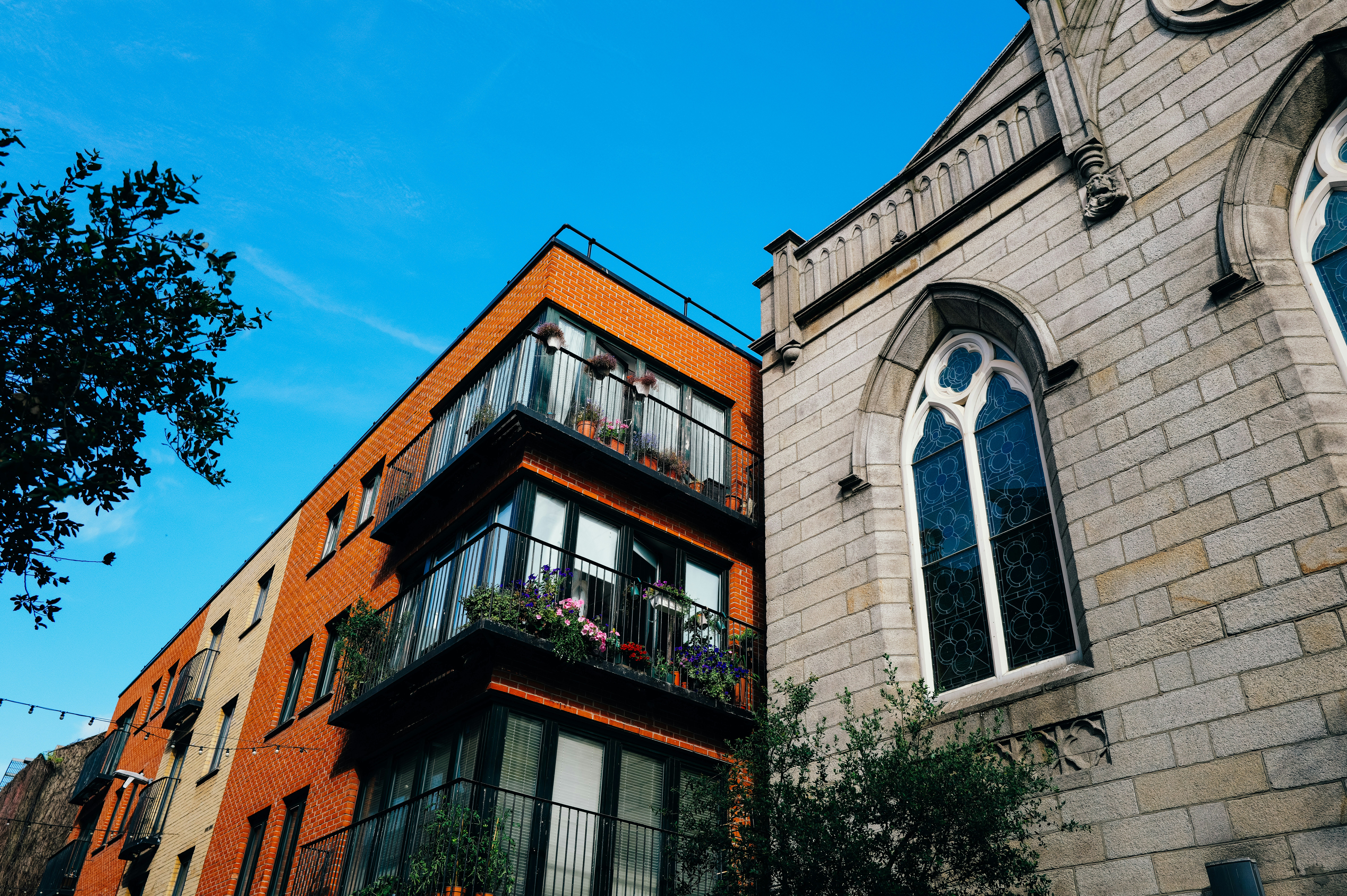 2026 Window Styles Comparison: Best Options for Curb Appeal & ROI