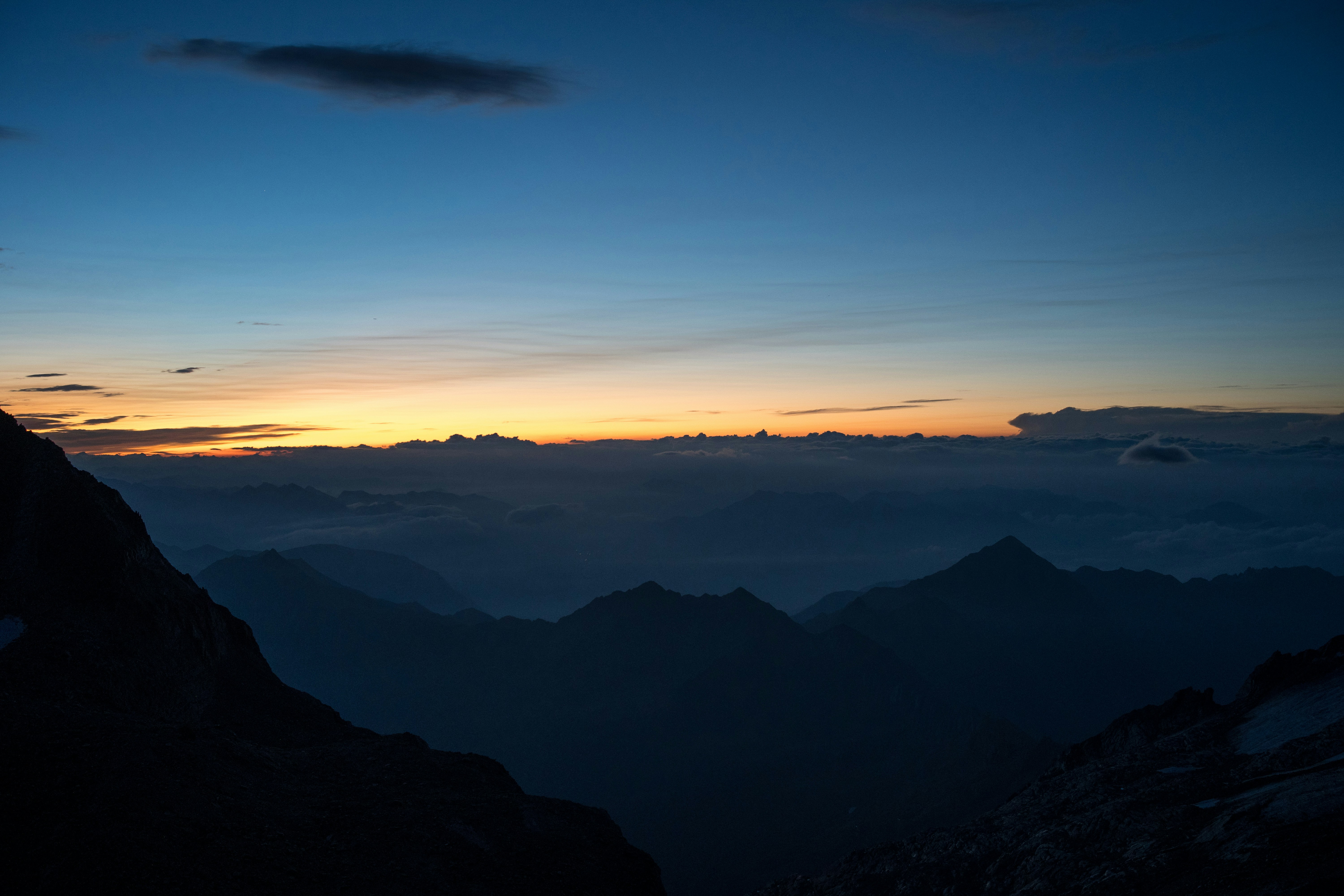 Photo by fabianbaechli