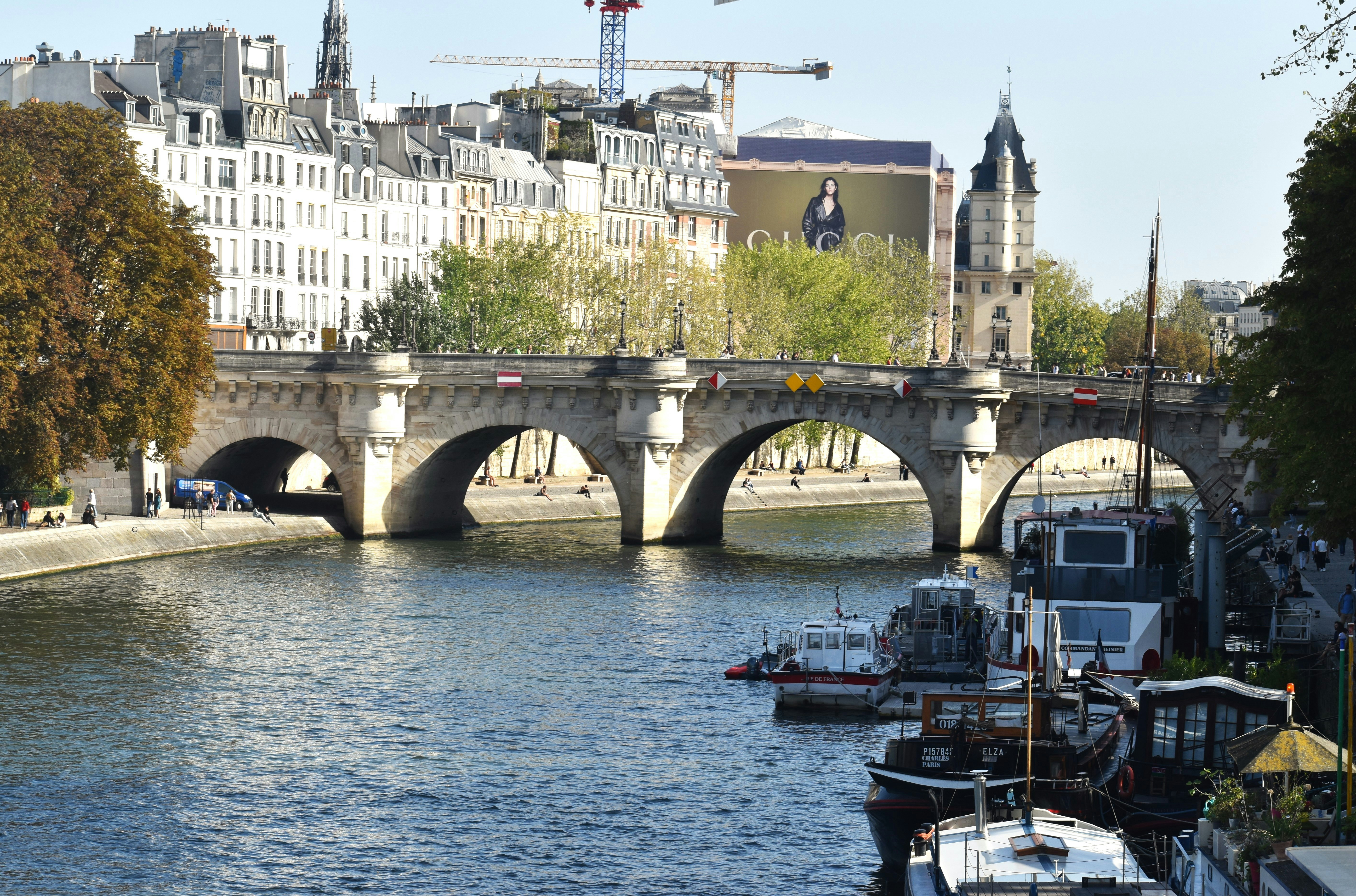 Photo by danielelarosa