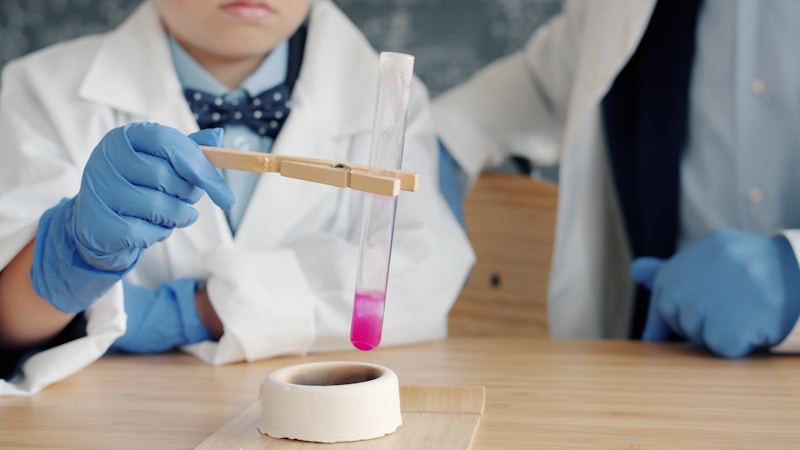 Médiateur / Médiatrice scientifique