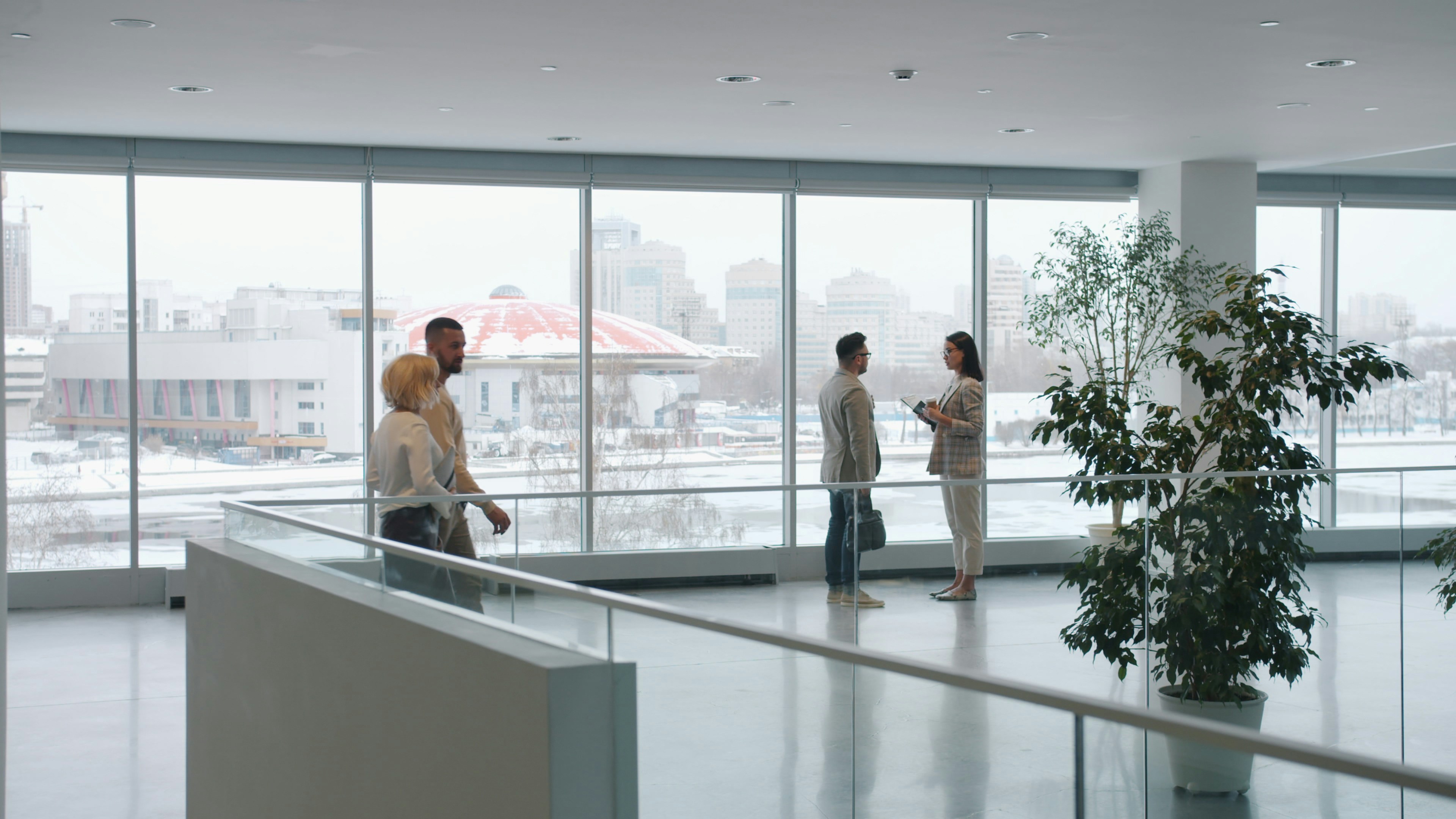 Landing a Medical or Healthcare Job in a Crowded Field